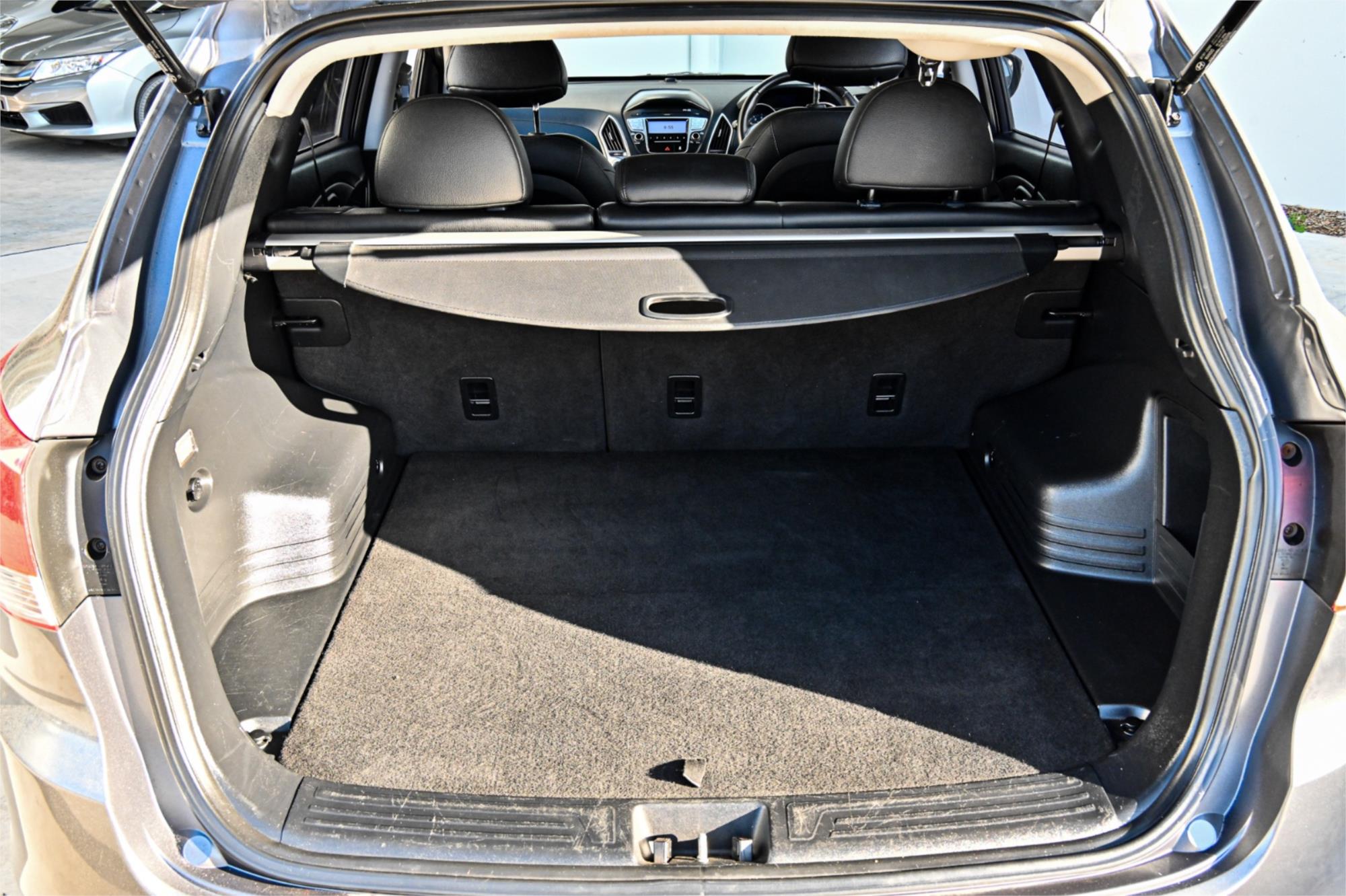 2010 HYUNDAI iX35 LM MY11 ELITE (AWD) 6 SP AUTOMATIC 4D WAGON