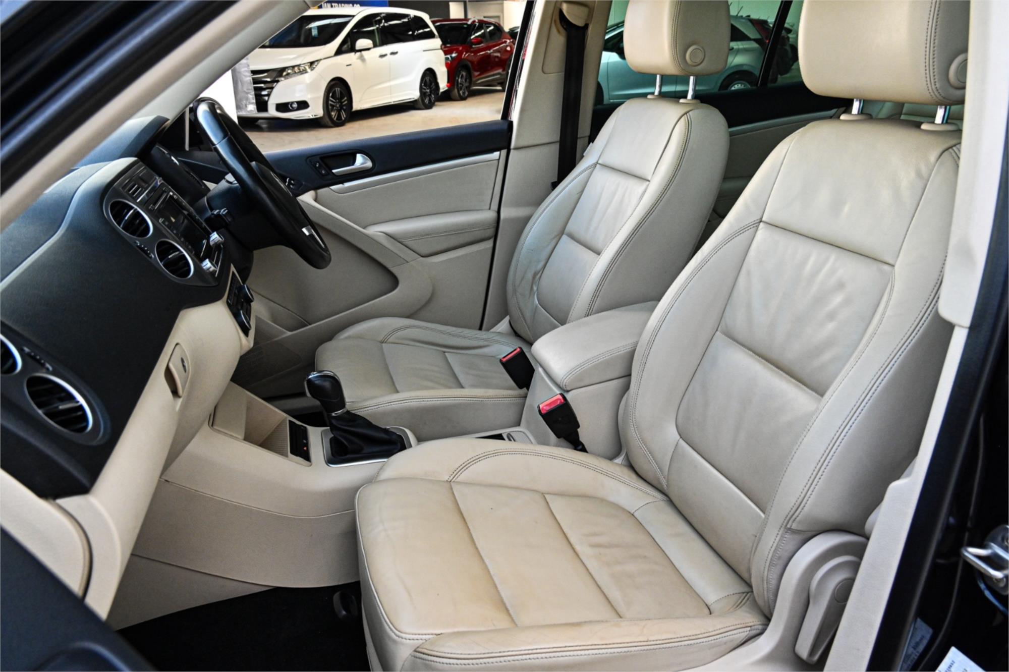 2011 VOLKSWAGEN TIGUAN 5NC MY12 155 TSI (4x4) 7 SP AUTO DIRECT SHIFT 4D WAGON
