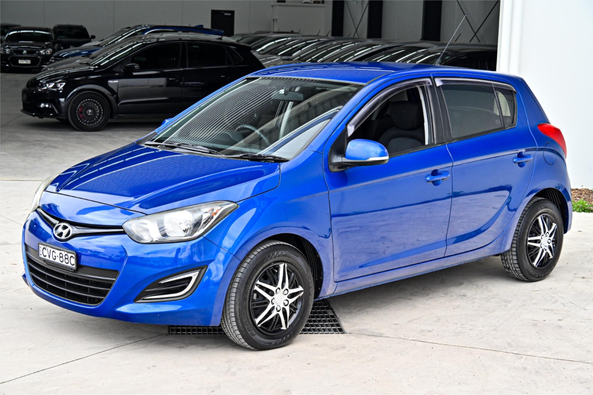 2014 HYUNDAI i20 PB MY14 ACTIVE 4 SP AUTOMATIC 3D HATCHBACK