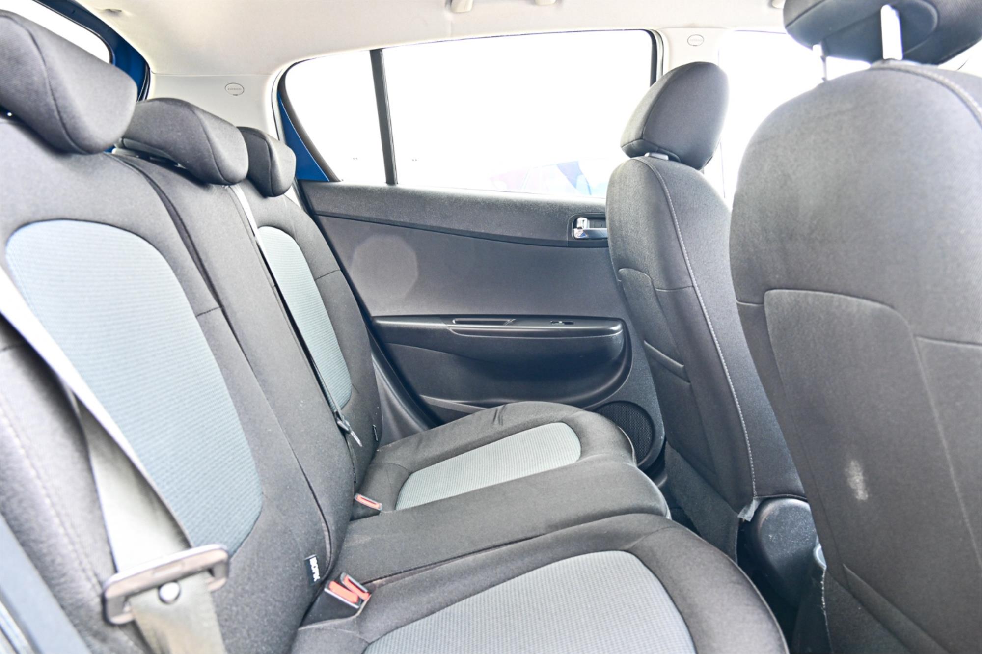 2014 HYUNDAI i20 PB MY14 ACTIVE 4 SP AUTOMATIC 3D HATCHBACK