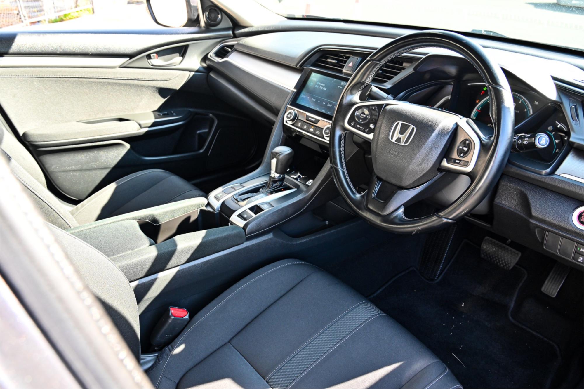 2016 HONDA CIVIC SERIES 2 MY15 VTi-S 5 SP AUTOMATIC 4D SEDAN