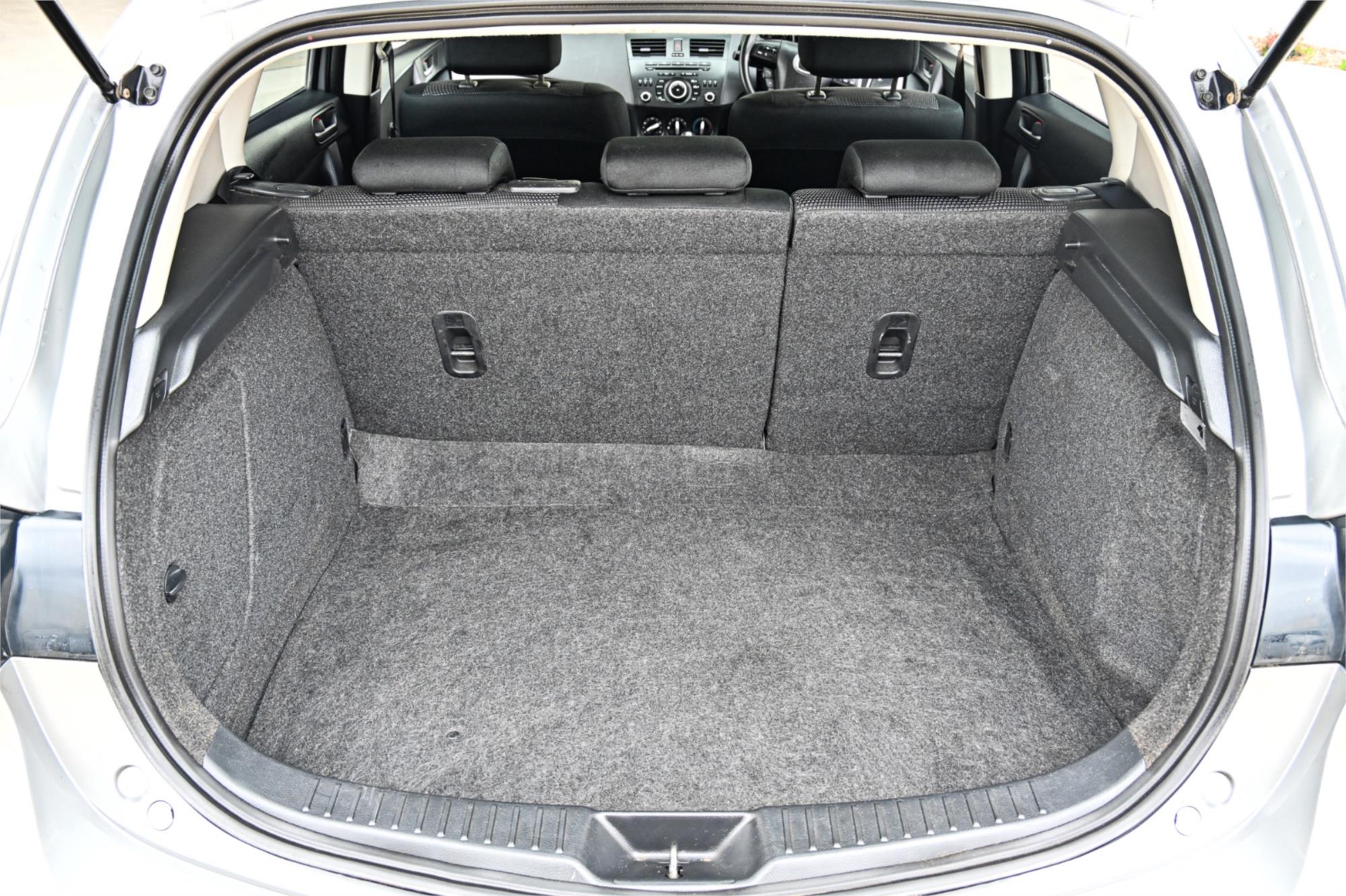 2011 MAZDA MAZDA3 BL 10 UPGRADE NEO 6 SP MANUAL 5D HATCHBACK