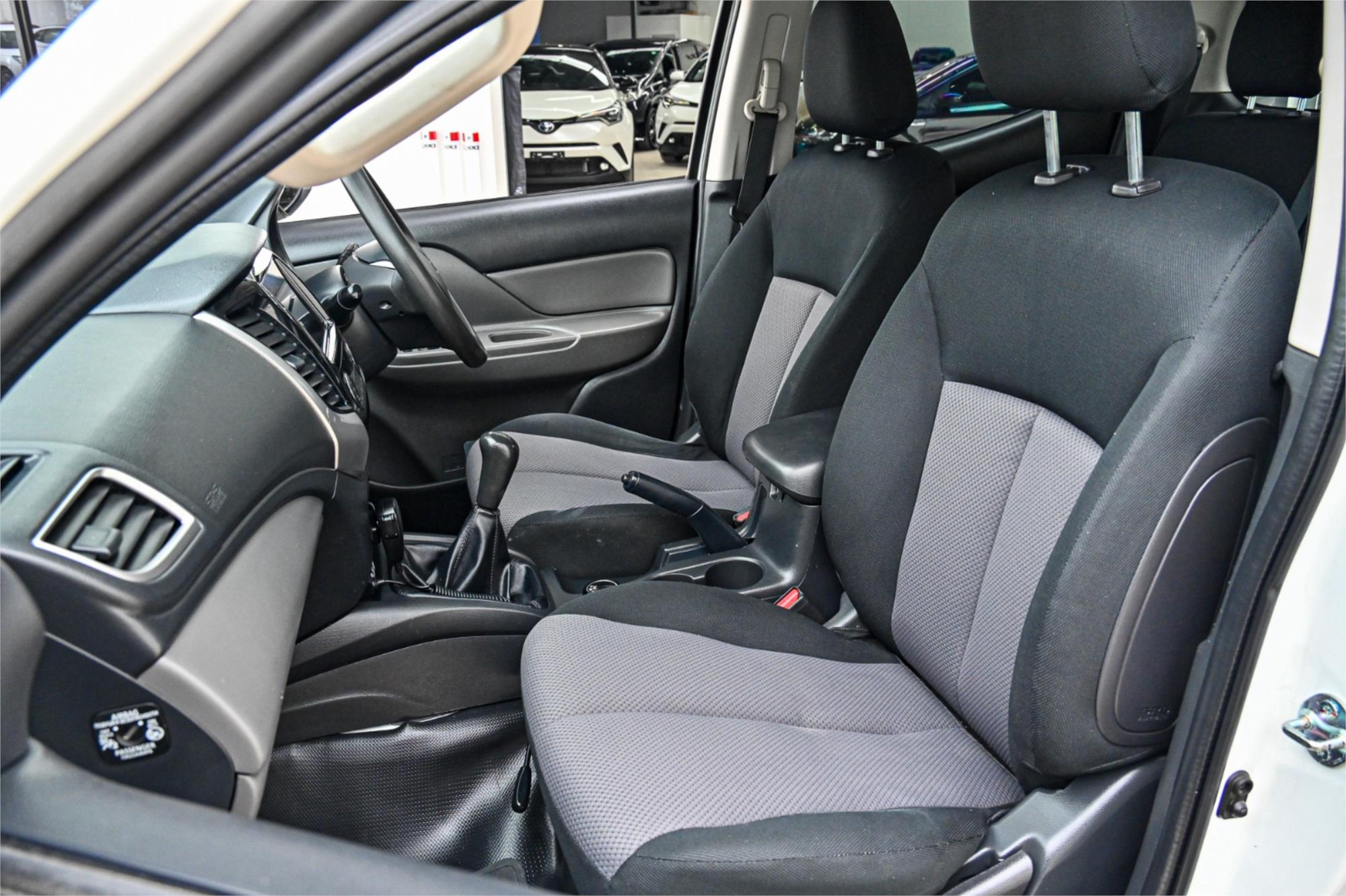 2018 MITSUBISHI TRITON MQ MY18 GLX (4x4) 6 SP MANUAL DUAL CAB UTILITY