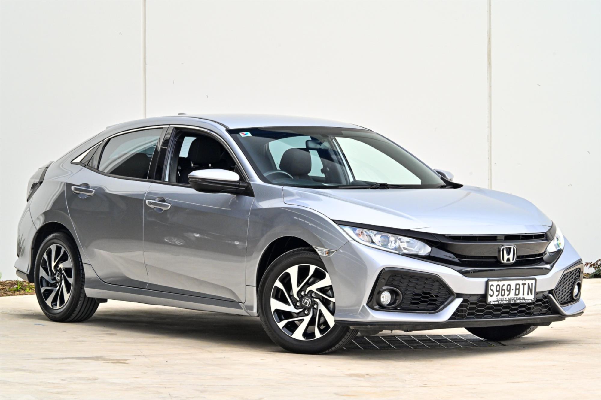 2017 HONDA CIVIC FK MY15 VTi-S 5 SP AUTOMATIC 5D HATCHBACK