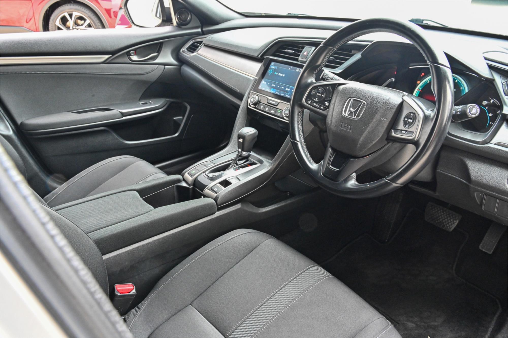 2017 HONDA CIVIC FK MY15 VTi-S 5 SP AUTOMATIC 5D HATCHBACK