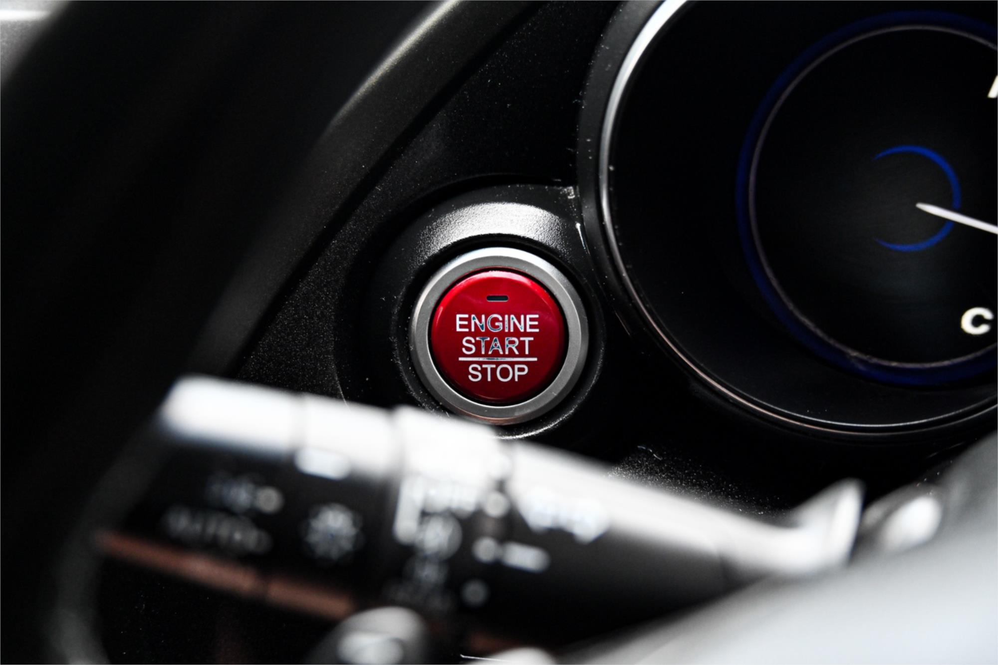 2013 HONDA CIVIC SERIES 2 VTi-LN 5 SP AUTOMATIC 4D SEDAN