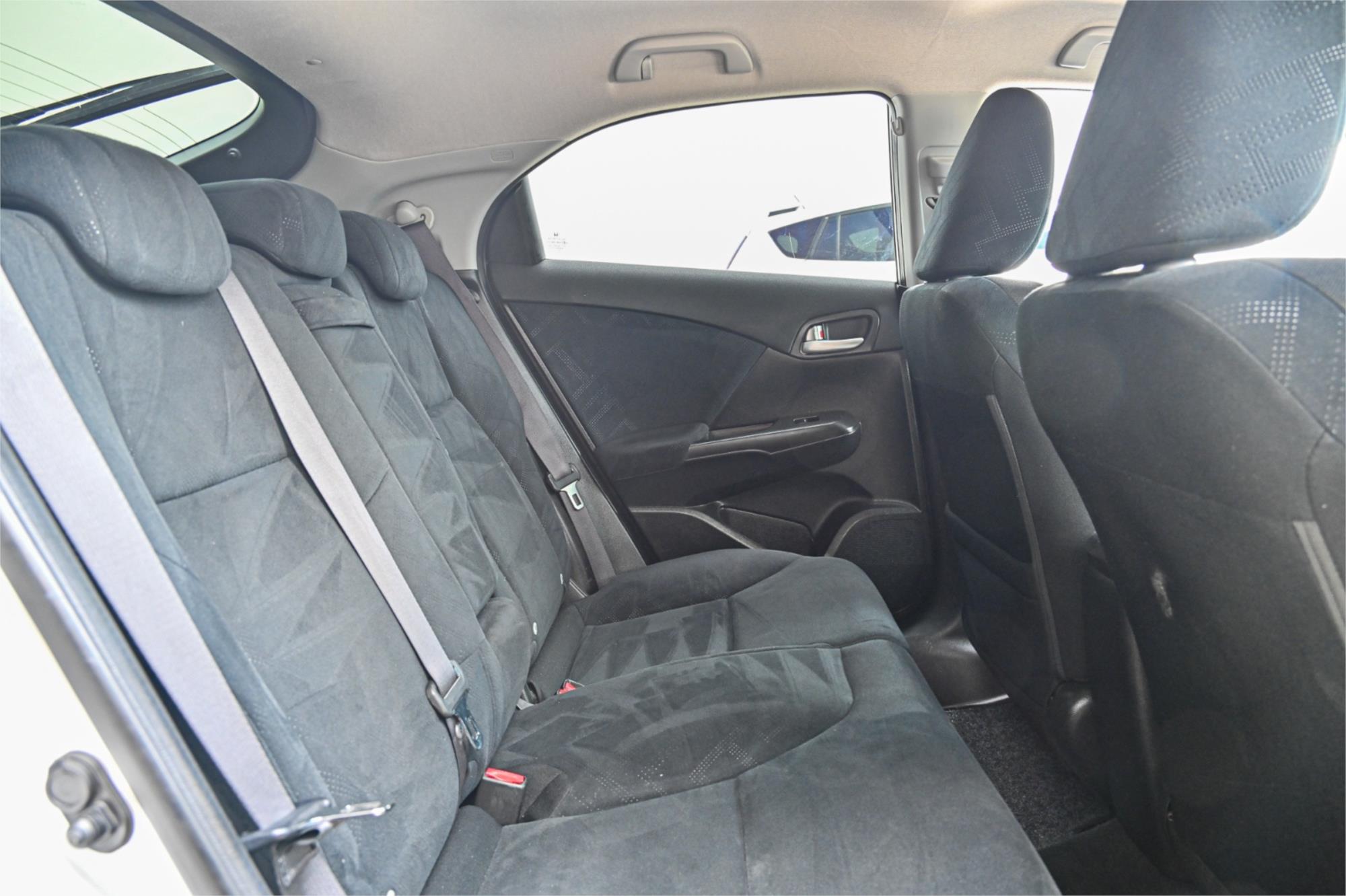 2013 HONDA CIVIC SERIES 2 VTi-LN 5 SP AUTOMATIC 4D SEDAN
