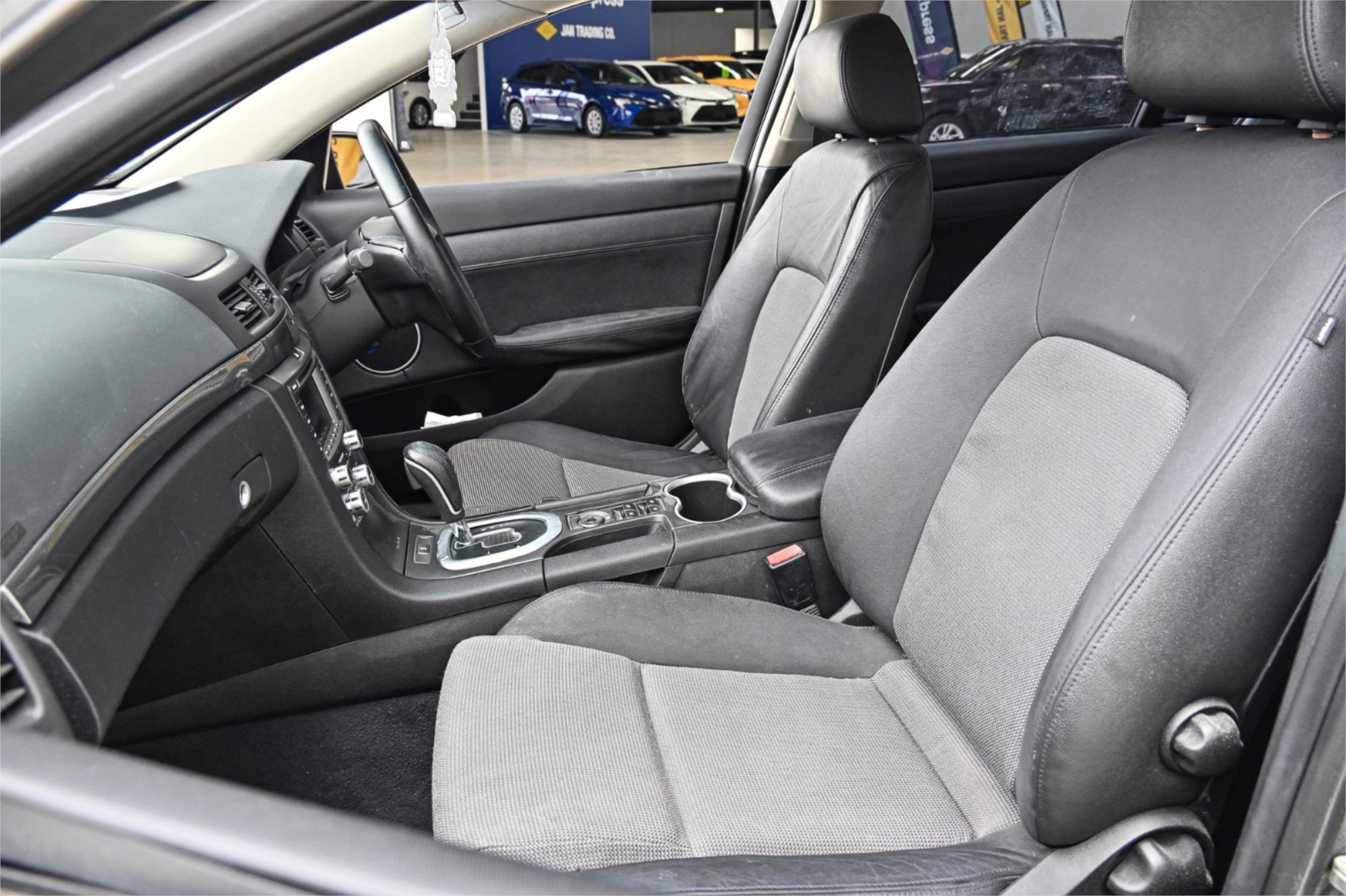 2008 HOLDEN CALAIS VE MY09 5 SP AUTOMATIC 4D SPORTWAGON