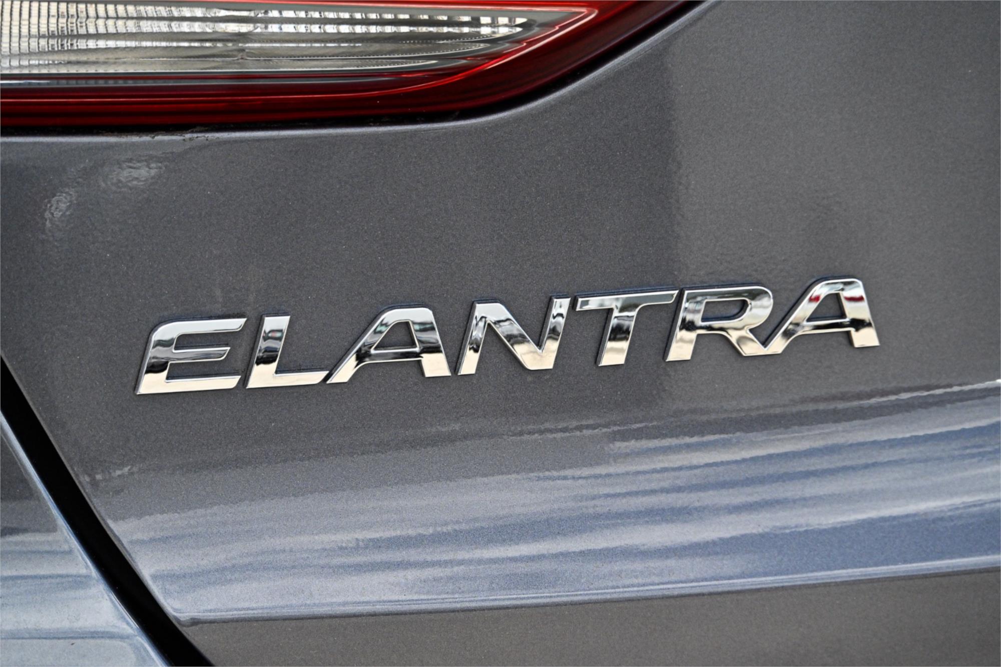 2018 HYUNDAI ELANTRA AD MY18 ELITE 2.0 MPI 6 SP AUTOMATIC 4D SEDAN