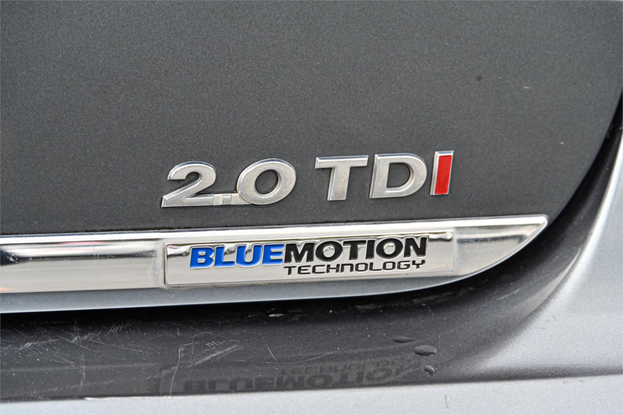 2013 VOLKSWAGEN PASSAT 3C MY13.5 130 TDI HIGHLINE 6 SP AUTO DIRECT SHIFT 4D SEDAN