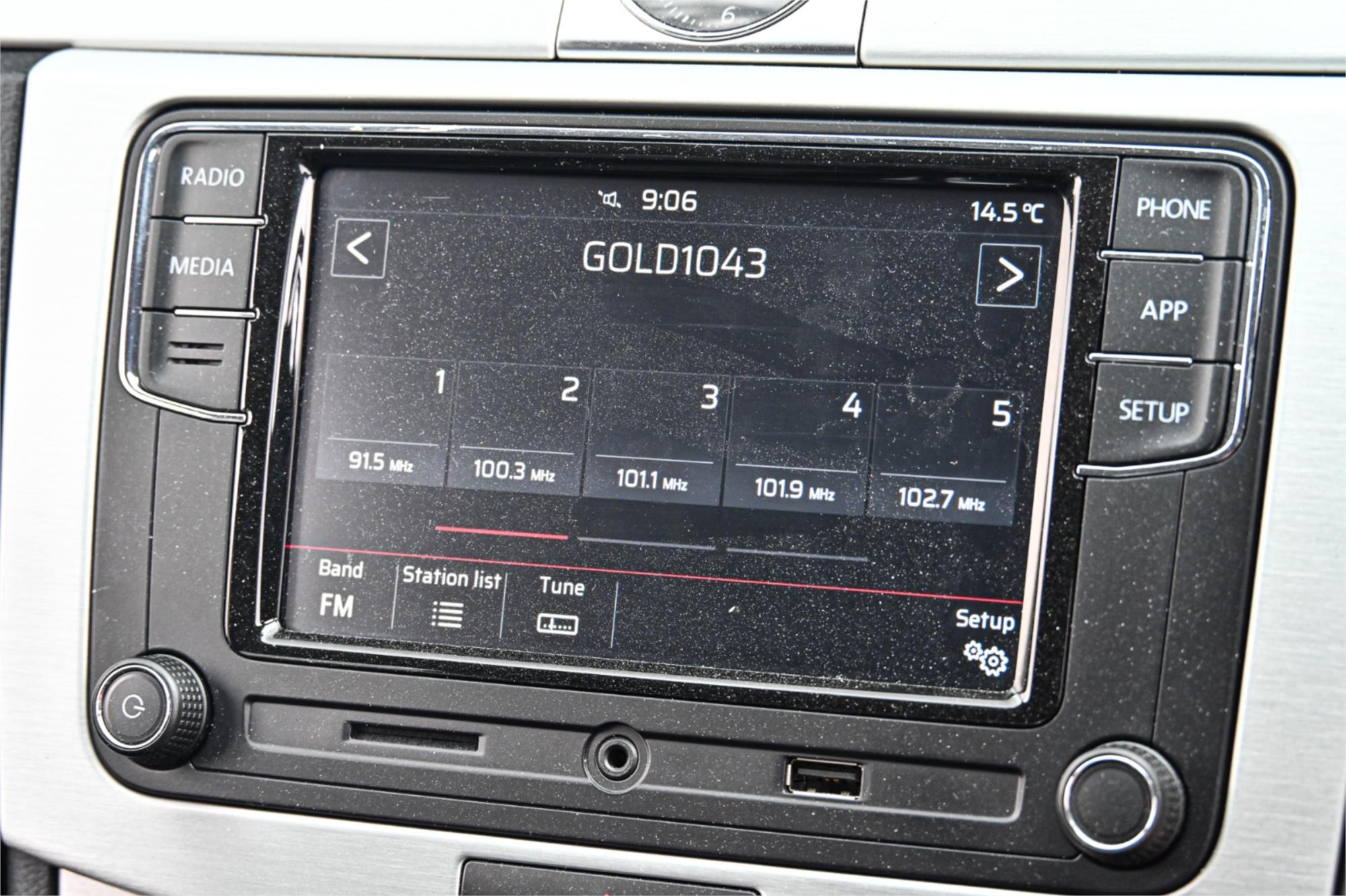 2013 VOLKSWAGEN PASSAT 3C MY13.5 130 TDI HIGHLINE 6 SP AUTO DIRECT SHIFT 4D SEDAN