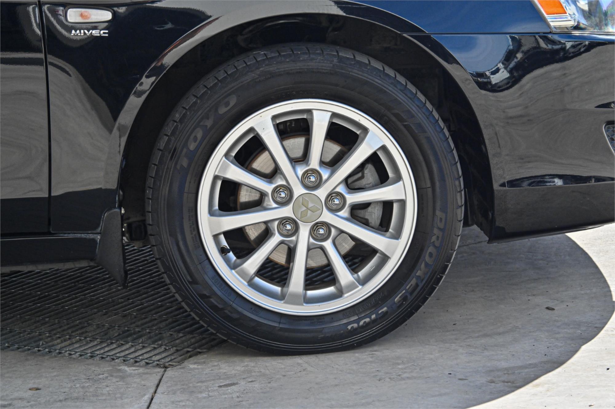 2010 MITSUBISHI LANCER CJ SX CONSTANTLY VARIABLE TRANSMISSION SEDAN