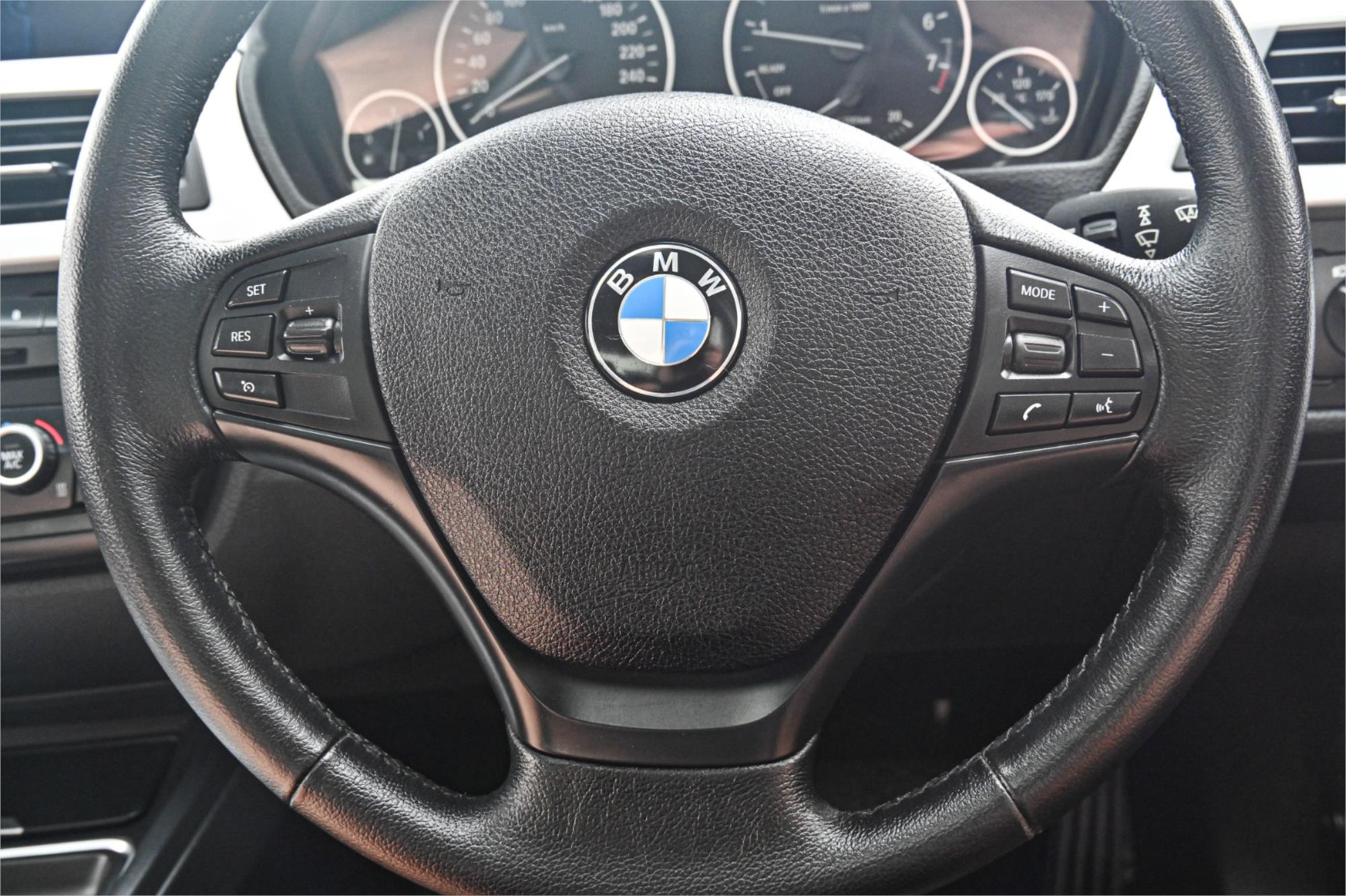 2013 BMW 3 F30 MY14 16i 8 SP AUTOMATIC 4D SEDAN
