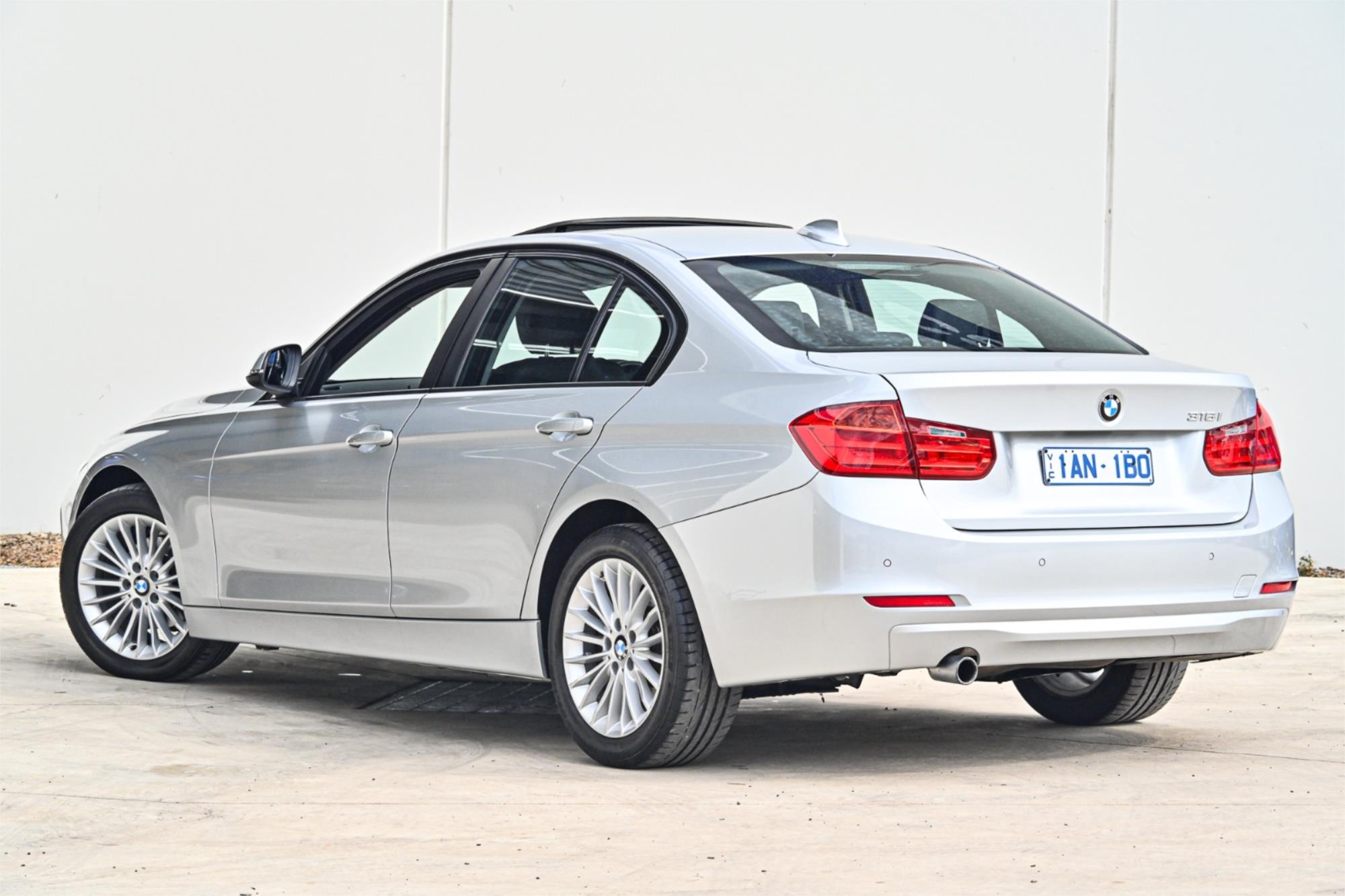2013 BMW 3 F30 MY14 16i 8 SP AUTOMATIC 4D SEDAN