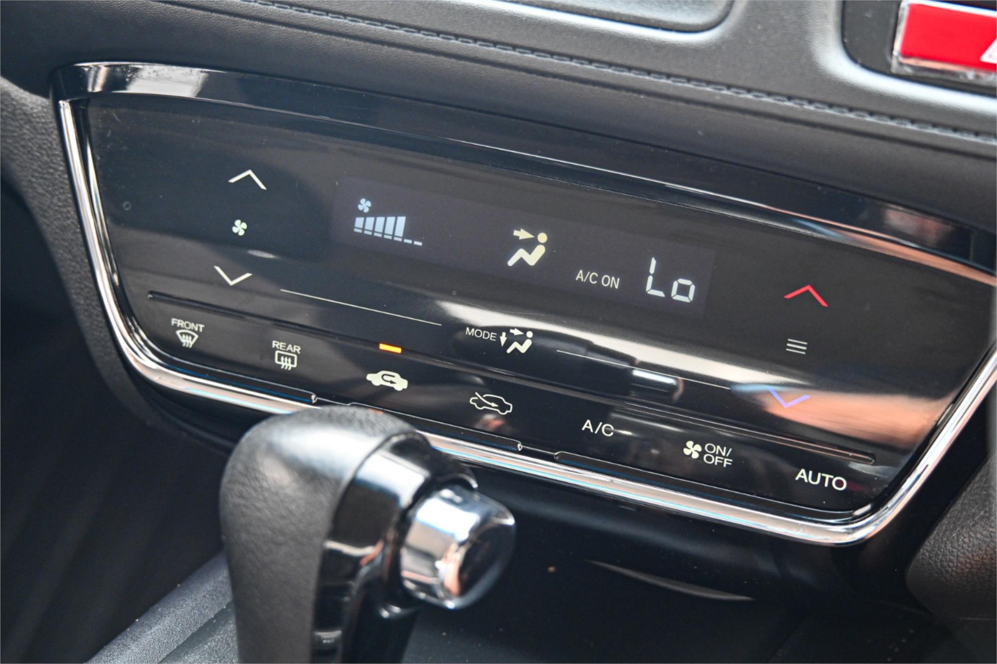2017 HONDA HR-V MY16 VTi CONTINUOUS VARIABLE 4D WAGON