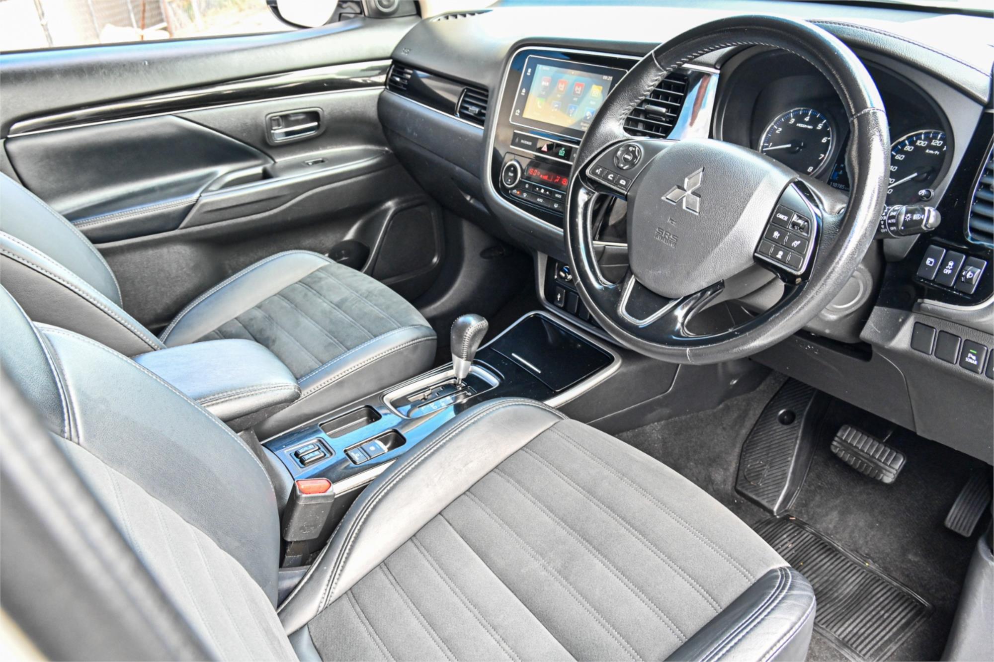 2019 MITSUBISHI OUTLANDER ZL MY19 LS 7 SEAT (AWD) CONTINUOUS VARIABLE 4D WAGON