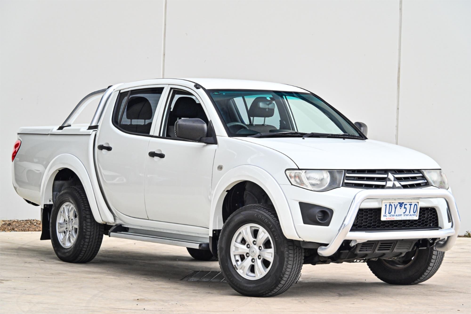 2014 MITSUBISHI TRITON MN MY14 UPDATE GLX (4x4) 5 SP MANUAL CLUB CAB UTILITY
