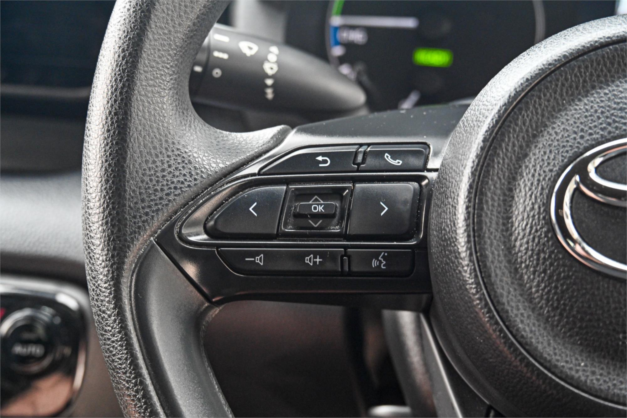 2020 TOYOTA YARIS MXPH15 HYBRID G CONTINUOUS VARIABLE 5D HATCHBACK
