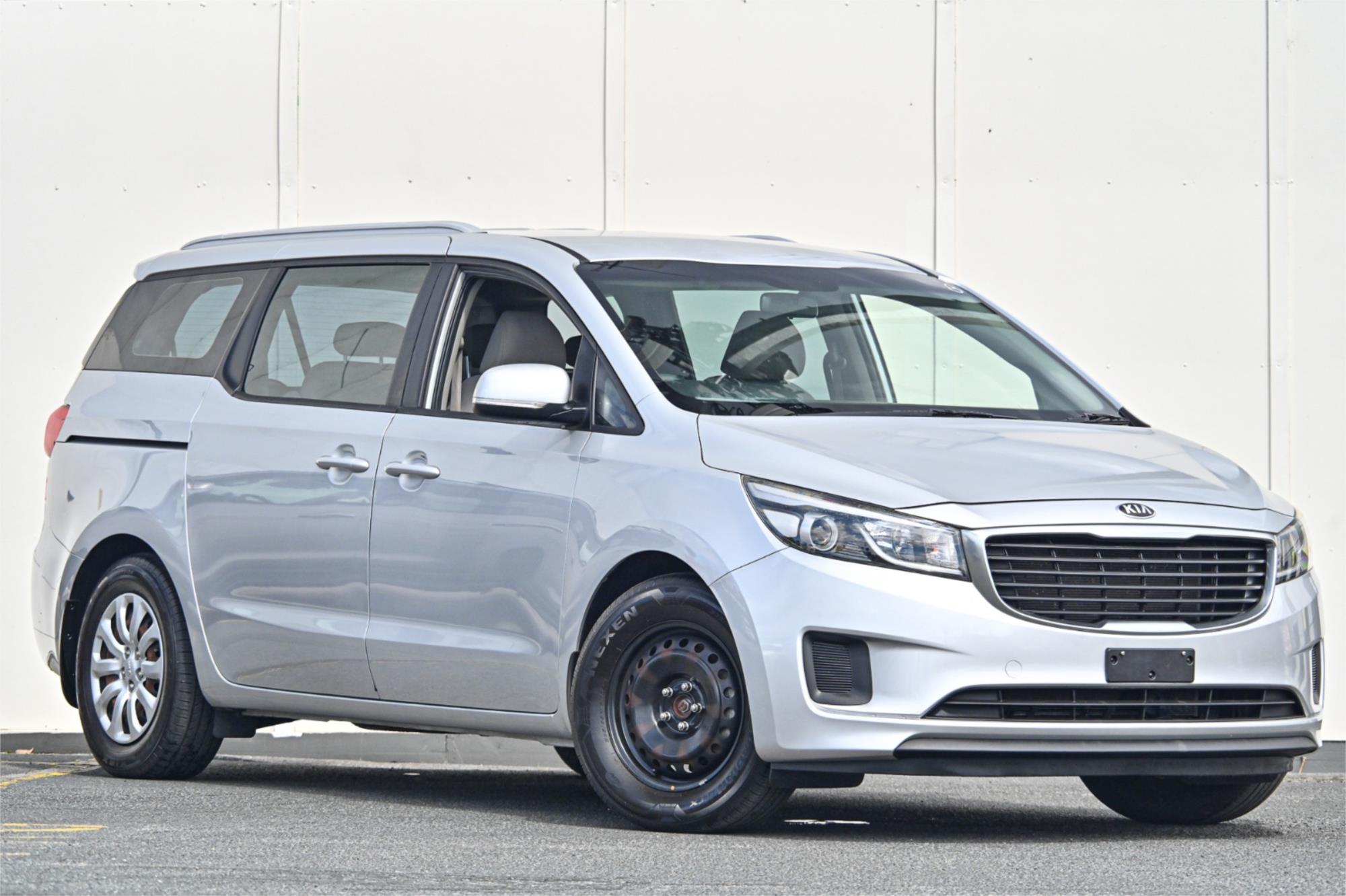 2018 KIA CARNIVAL YP PE MY19 S 8 SP AUTOMATIC 4D WAGON