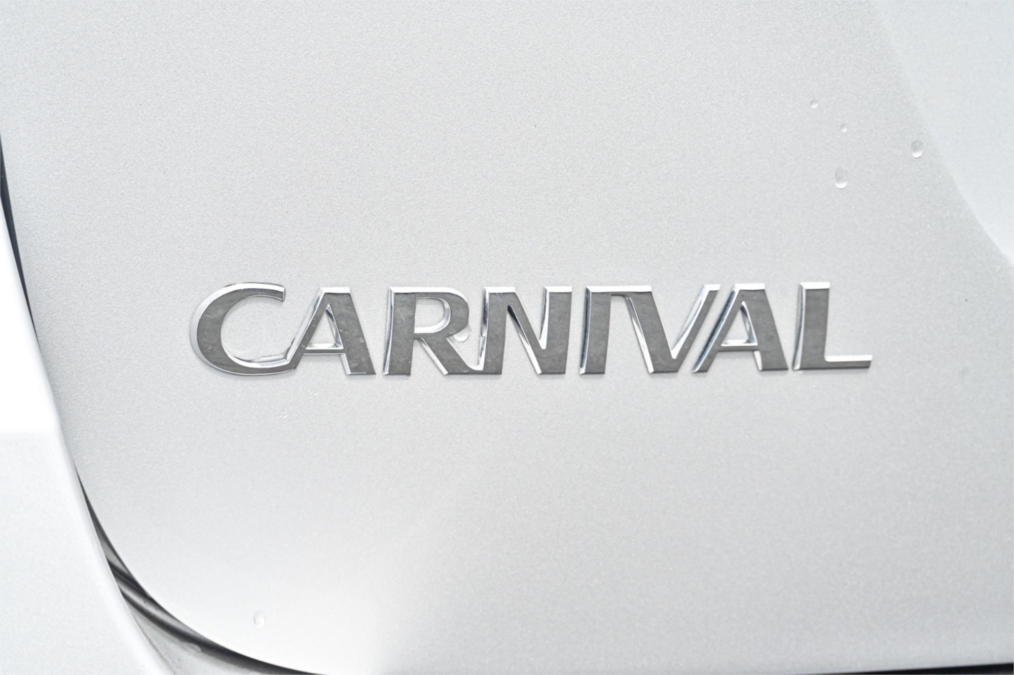 2018 KIA CARNIVAL YP PE MY19 S 8 SP AUTOMATIC 4D WAGON