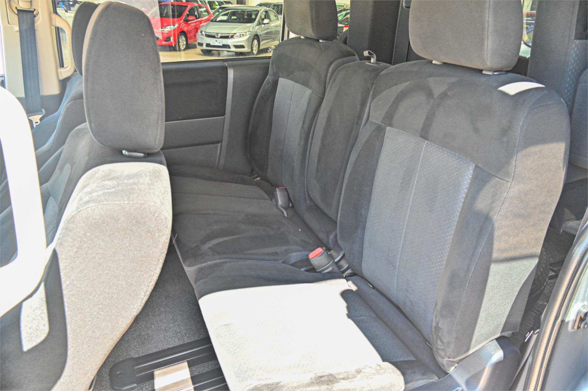 2011 MITSUBISHI DELICA CV5W D5 CONTINUOUS VARIABLE WAGON