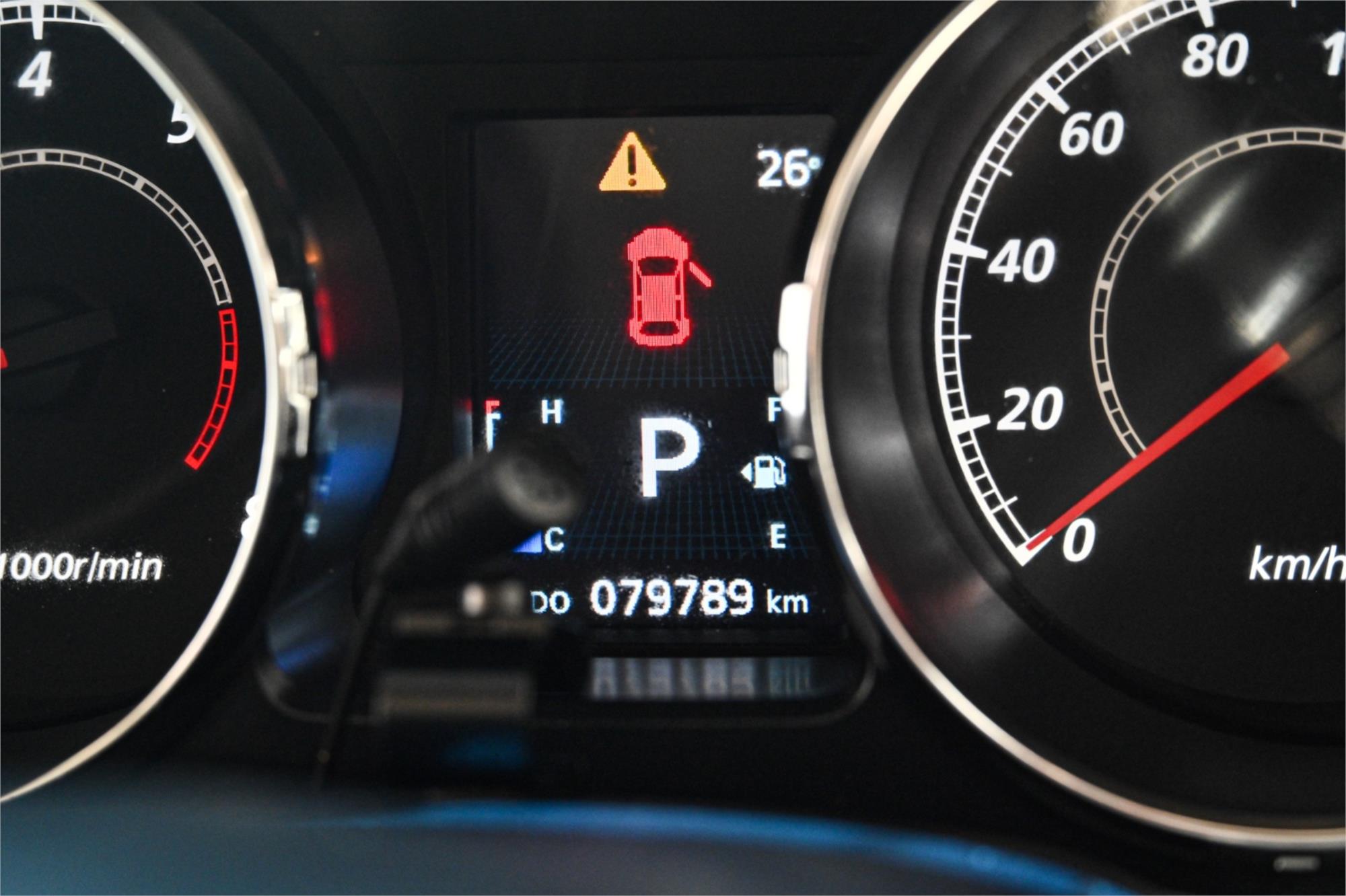 2011 MITSUBISHI DELICA CV5W D5 CONTINUOUS VARIABLE WAGON