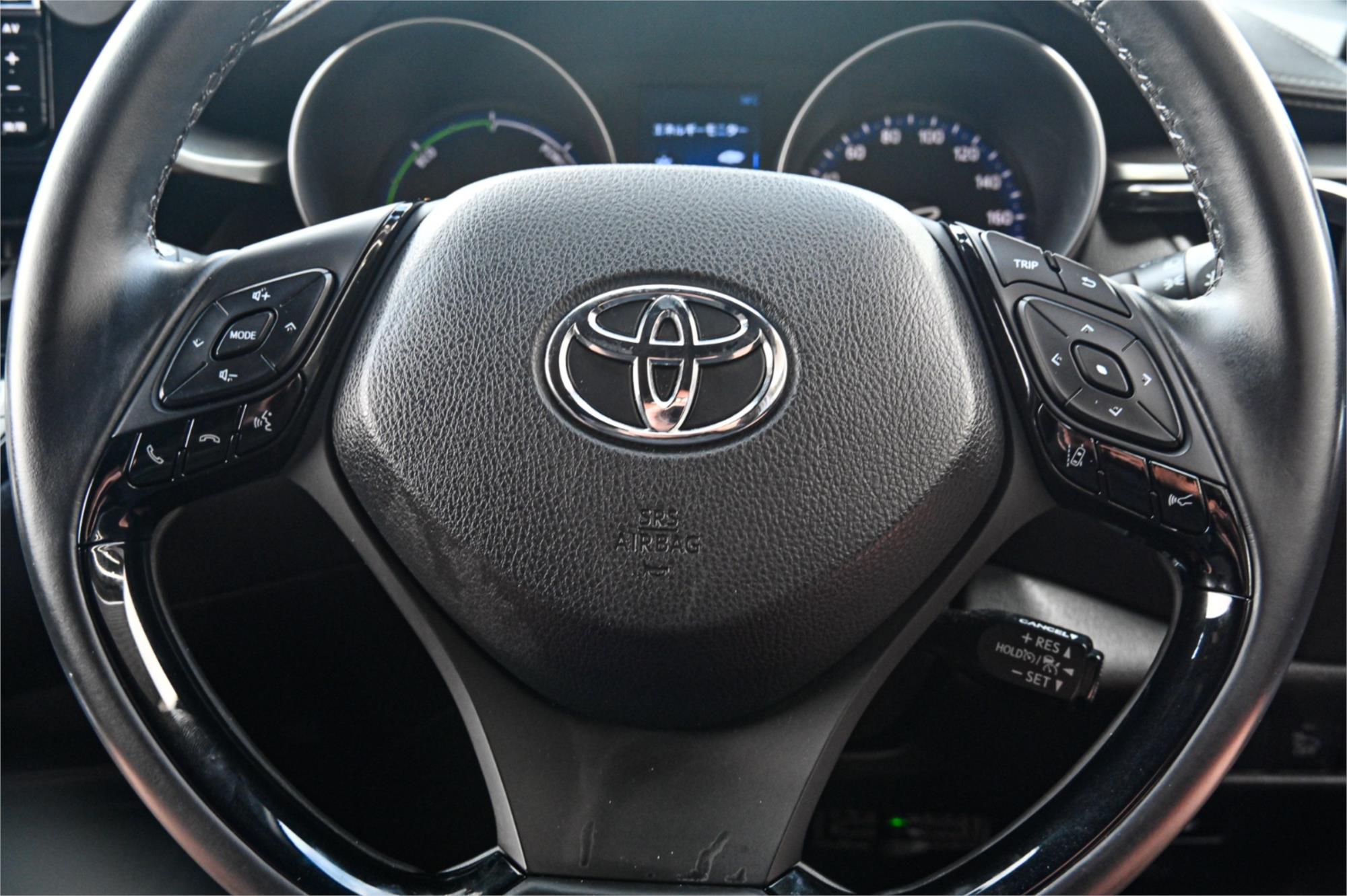 2018 TOYOTA C-HR NGX10R UPDATE (2WD) CONTINUOUS VARIABLE 4D WAGON