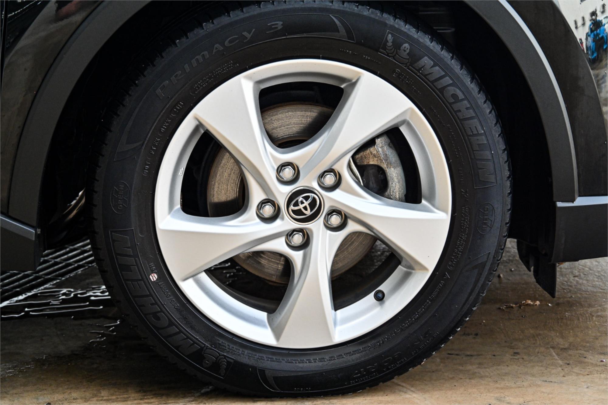 2018 TOYOTA C-HR NGX10R UPDATE (2WD) CONTINUOUS VARIABLE 4D WAGON