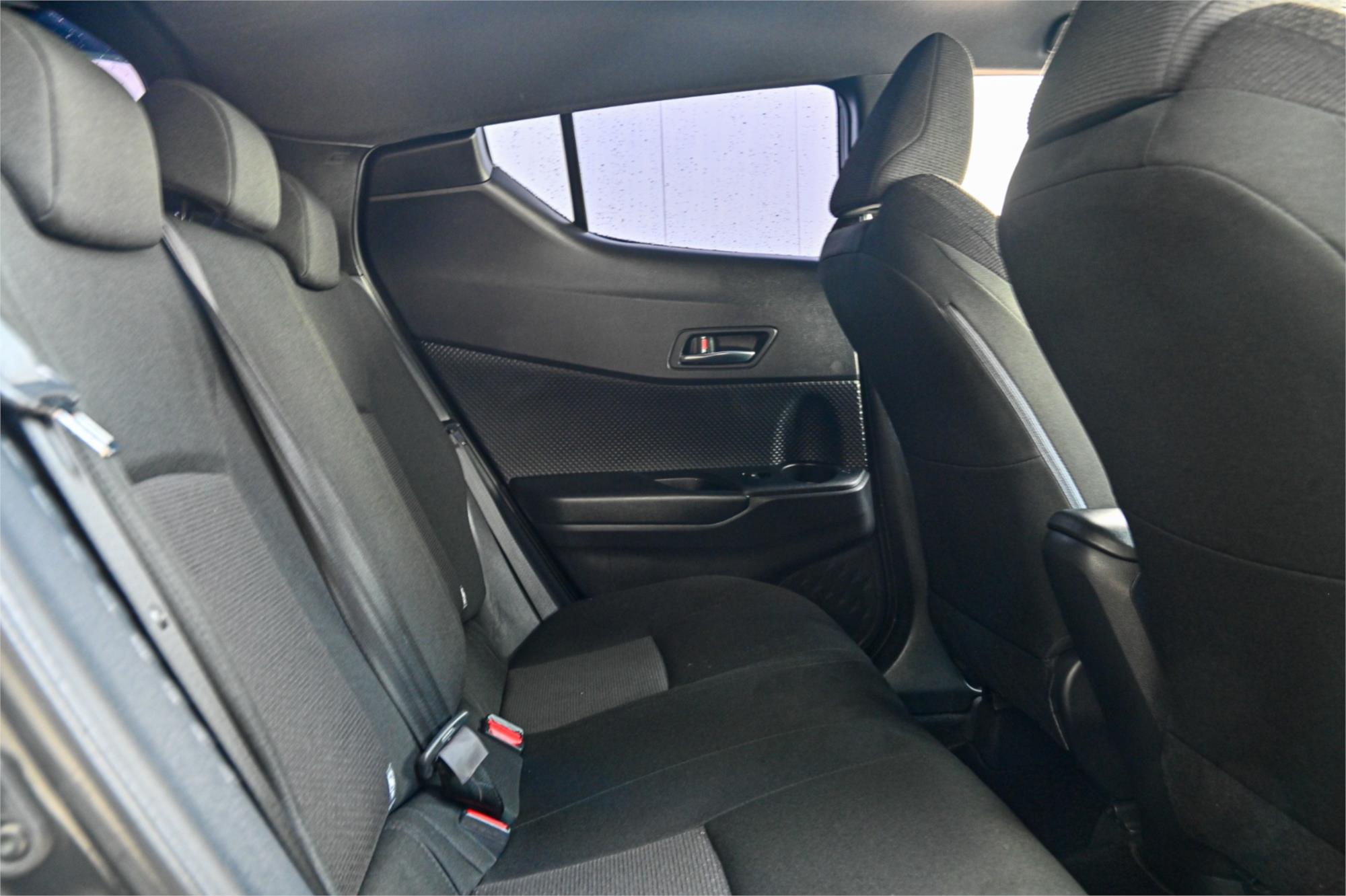 2018 TOYOTA C-HR NGX10R UPDATE (2WD) CONTINUOUS VARIABLE 4D WAGON