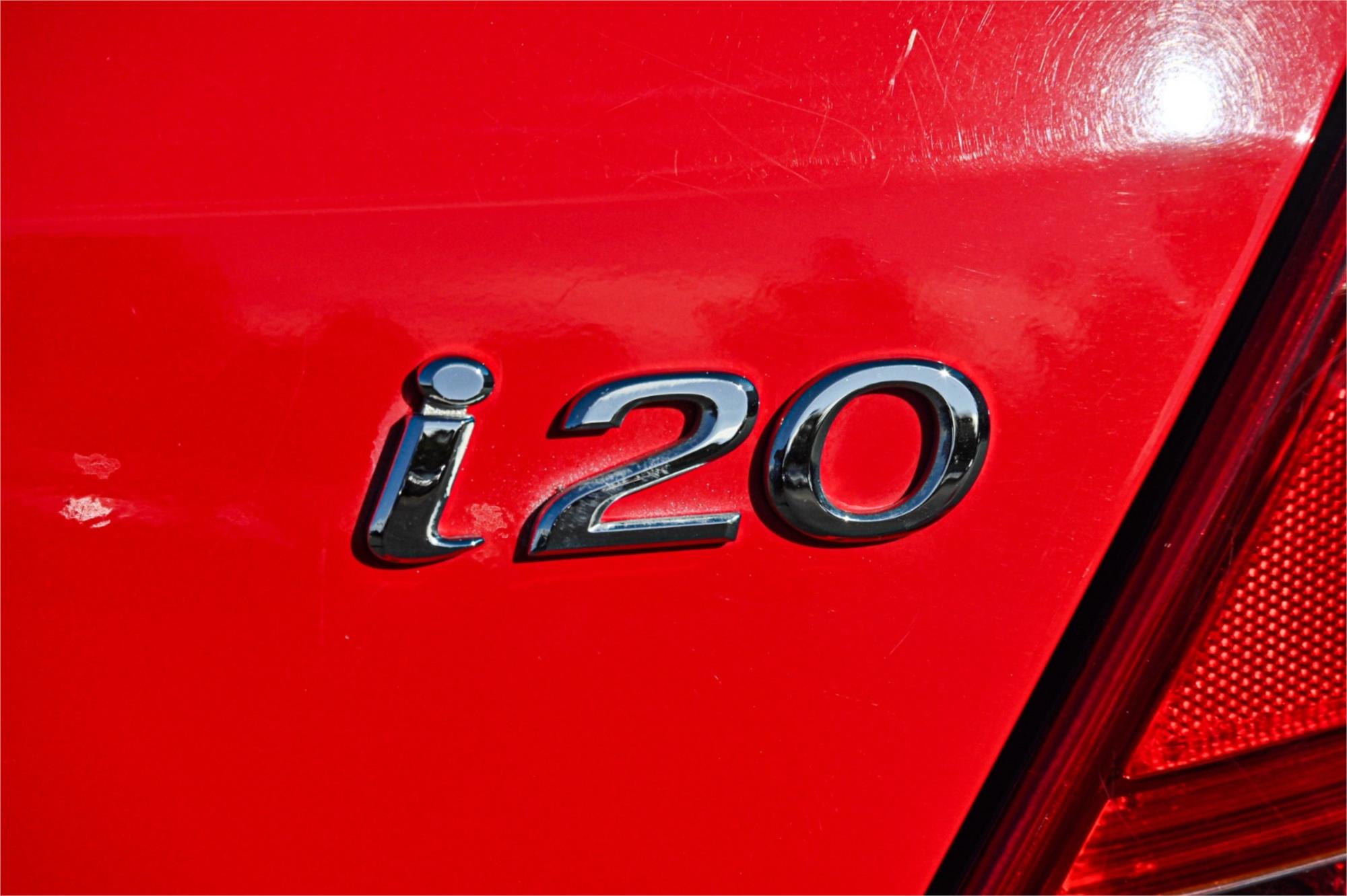 2013 HYUNDAI i20 PB MY12.5 ACTIVE 4 SP AUTOMATIC 3D HATCHBACK