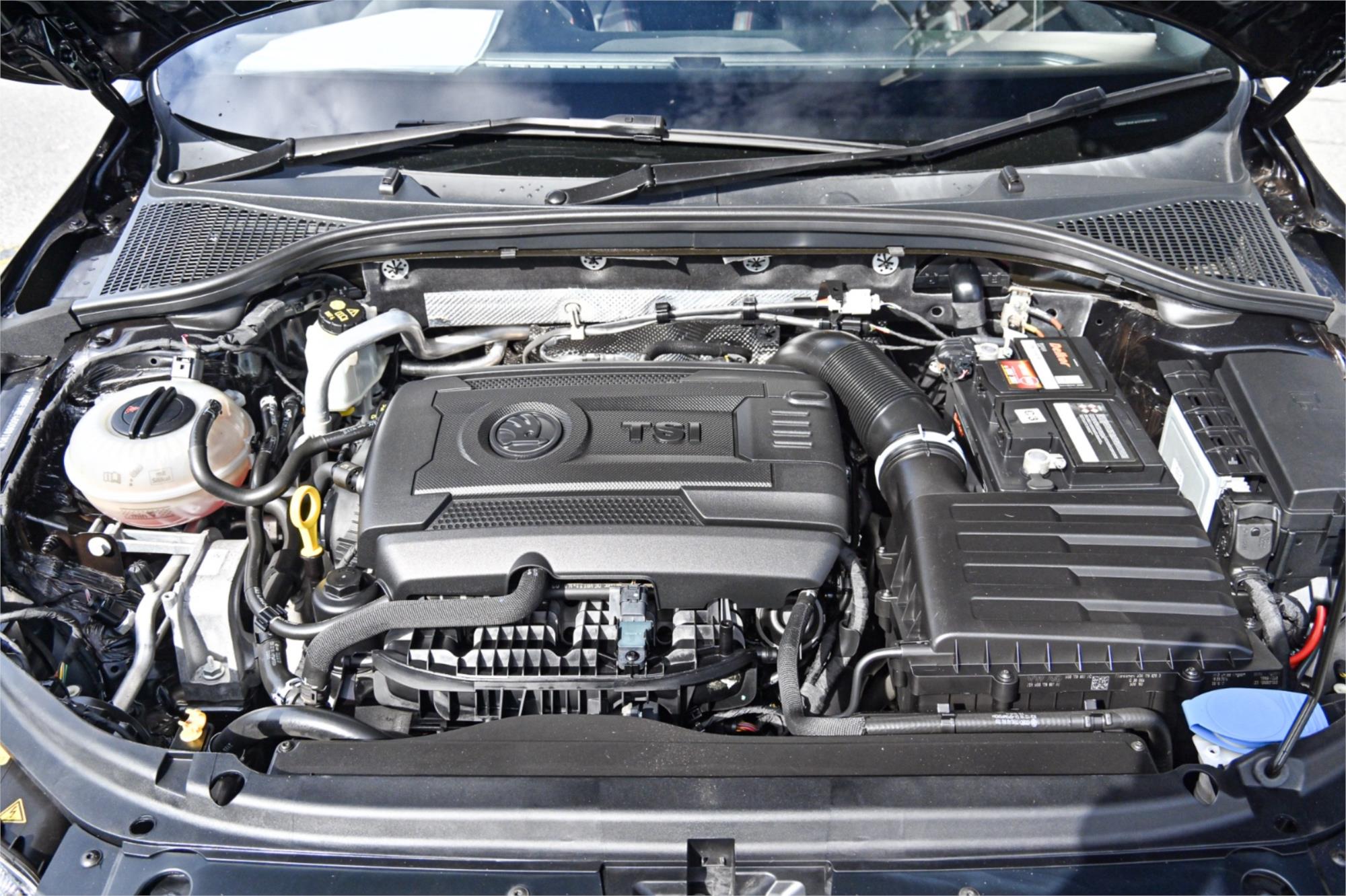 2015 SKODA OCTAVIA NE RS SPORTS AUTOMATIC DUAL CLUTCH LIFTBACK
