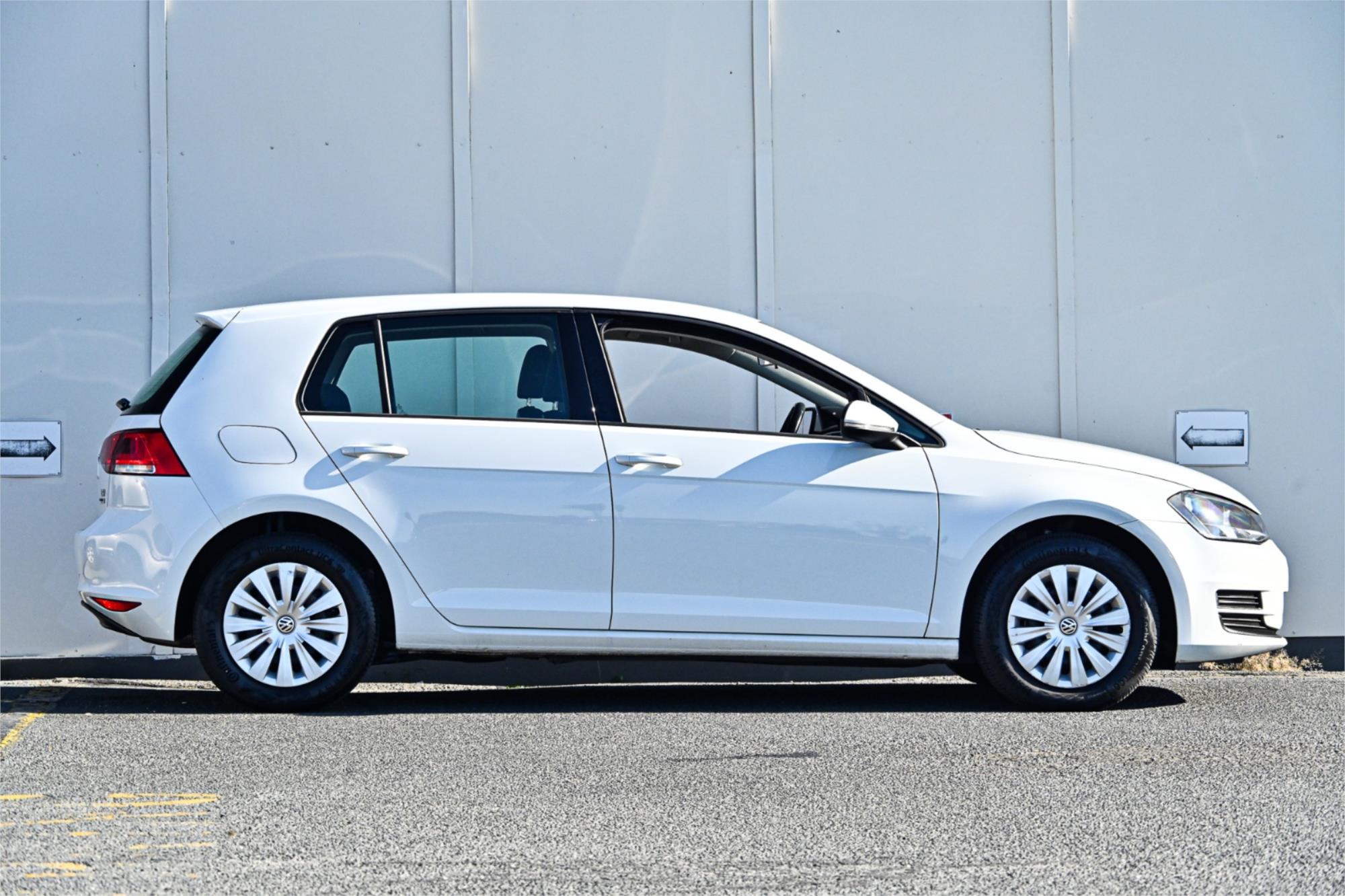 2015 VOLKSWAGEN GOLF AU MY15 90 TSI 7 SP AUTO DIRECT SHIFT 5D HATCHBACK