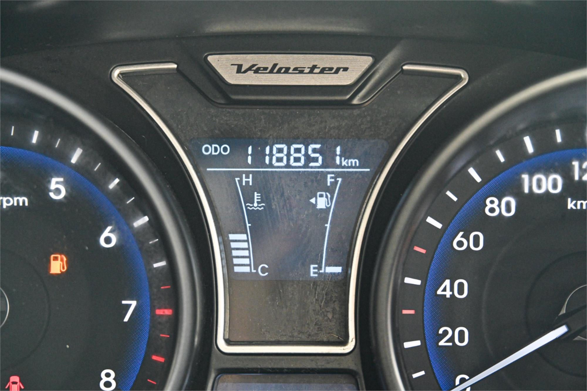 2013 HYUNDAI VELOSTER FS MY13 SR TURBO 6 SP MANUAL 3D COUPE