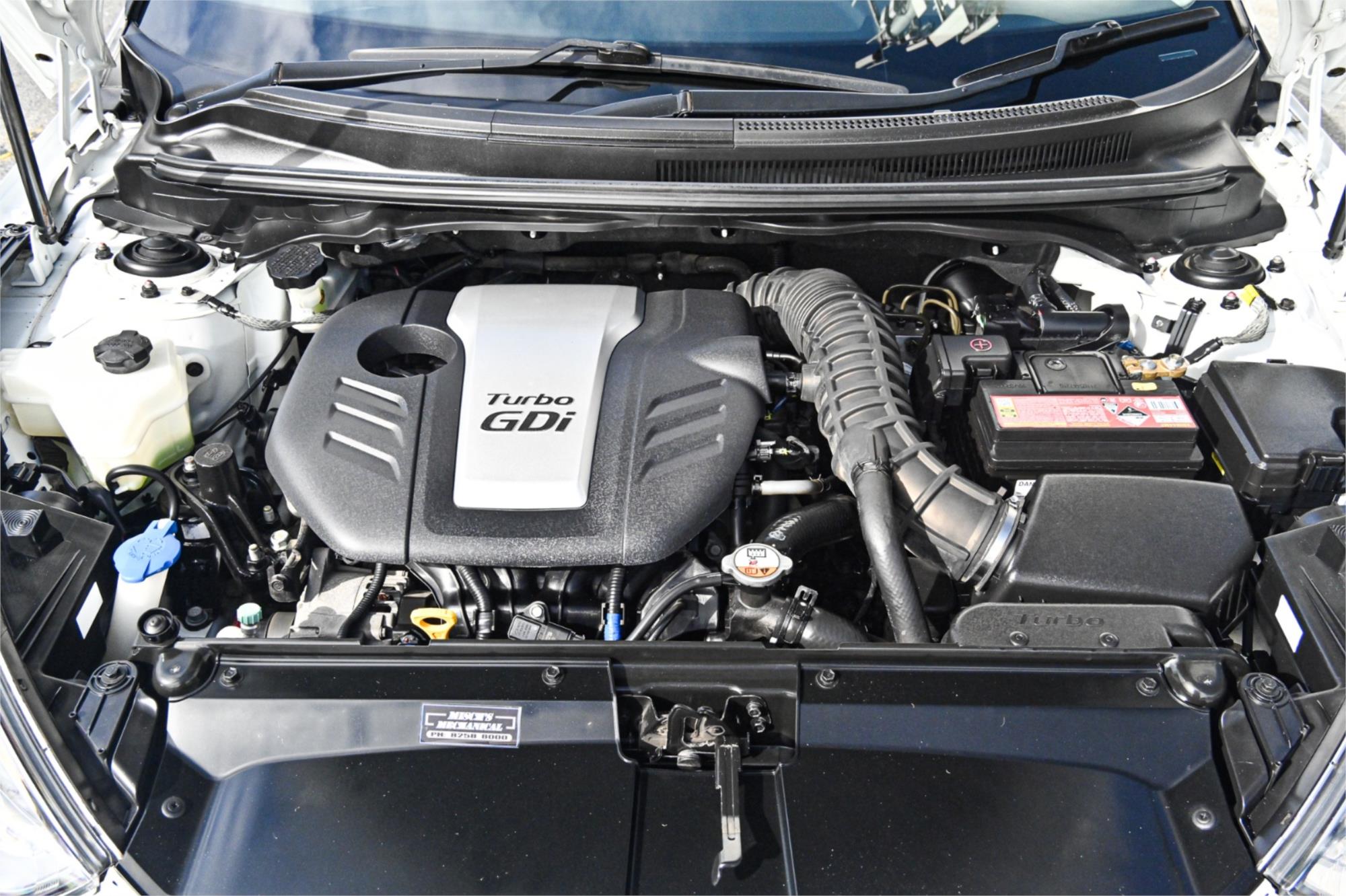 2013 HYUNDAI VELOSTER FS MY13 SR TURBO 6 SP MANUAL 3D COUPE