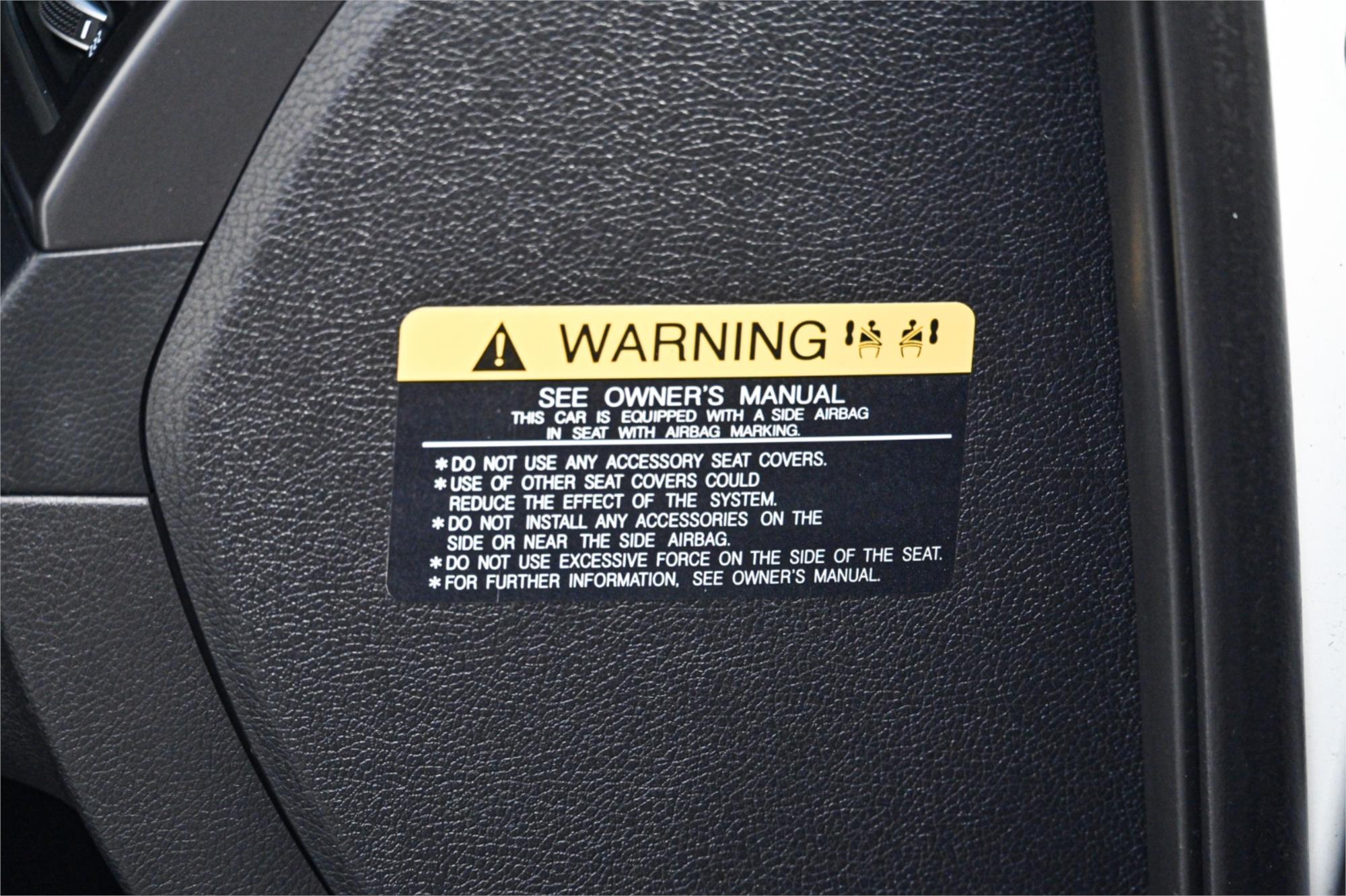 2013 HYUNDAI VELOSTER FS MY13 SR TURBO 6 SP MANUAL 3D COUPE