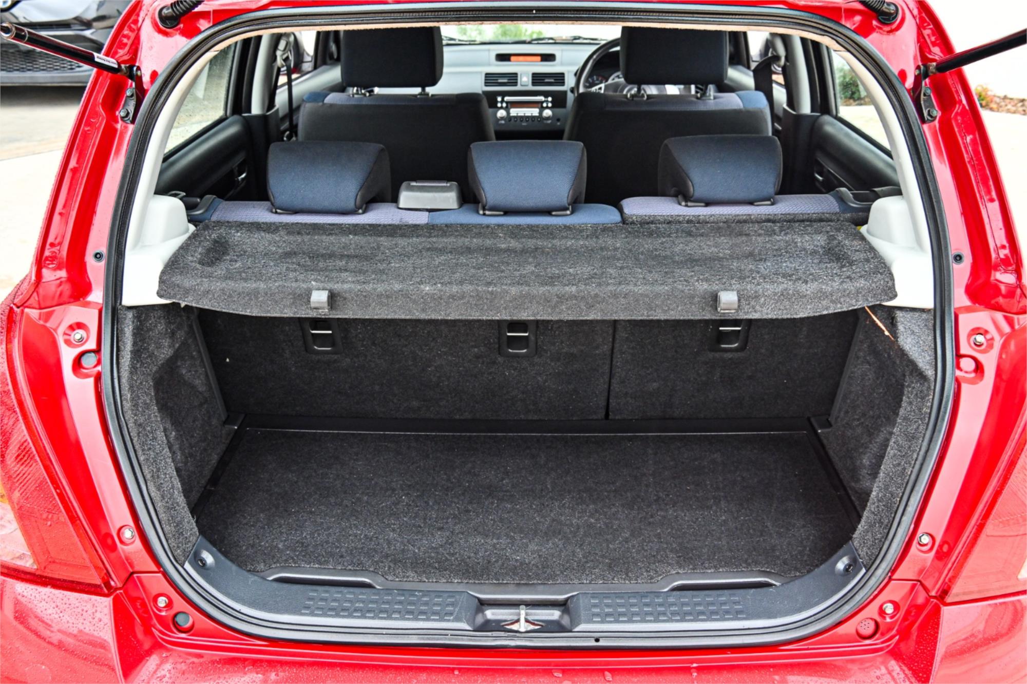 2010 SUZUKI SWIFT EZ 07 UPDATE 4 SP AUTOMATIC 5D HATCHBACK