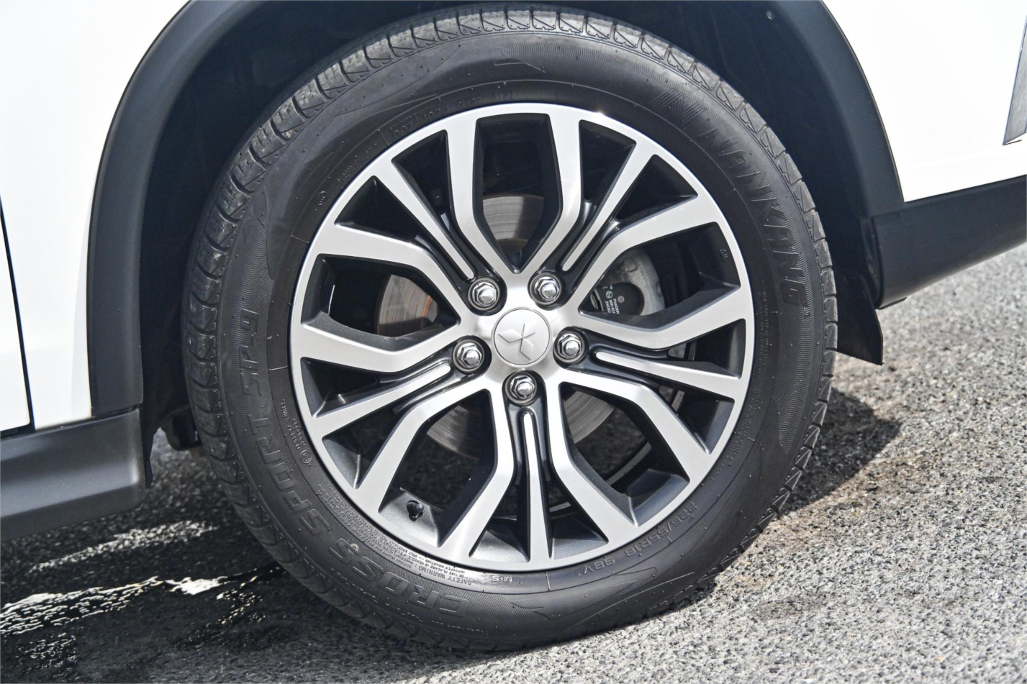 2017 MITSUBISHI ASX XC MY17 LS (2WD) CONTINUOUS VARIABLE 4D WAGON