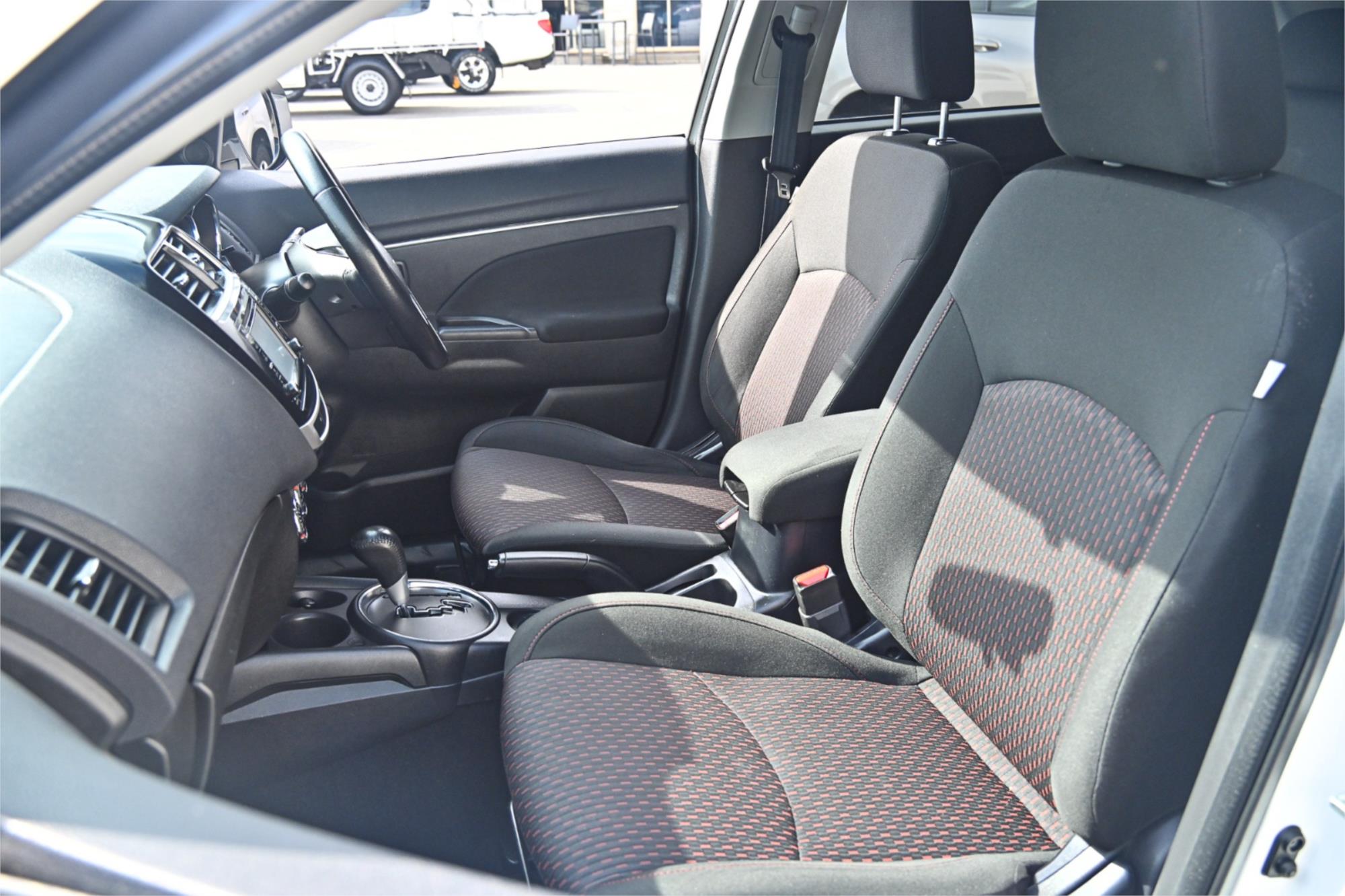 2017 MITSUBISHI ASX XC MY17 LS (2WD) CONTINUOUS VARIABLE 4D WAGON