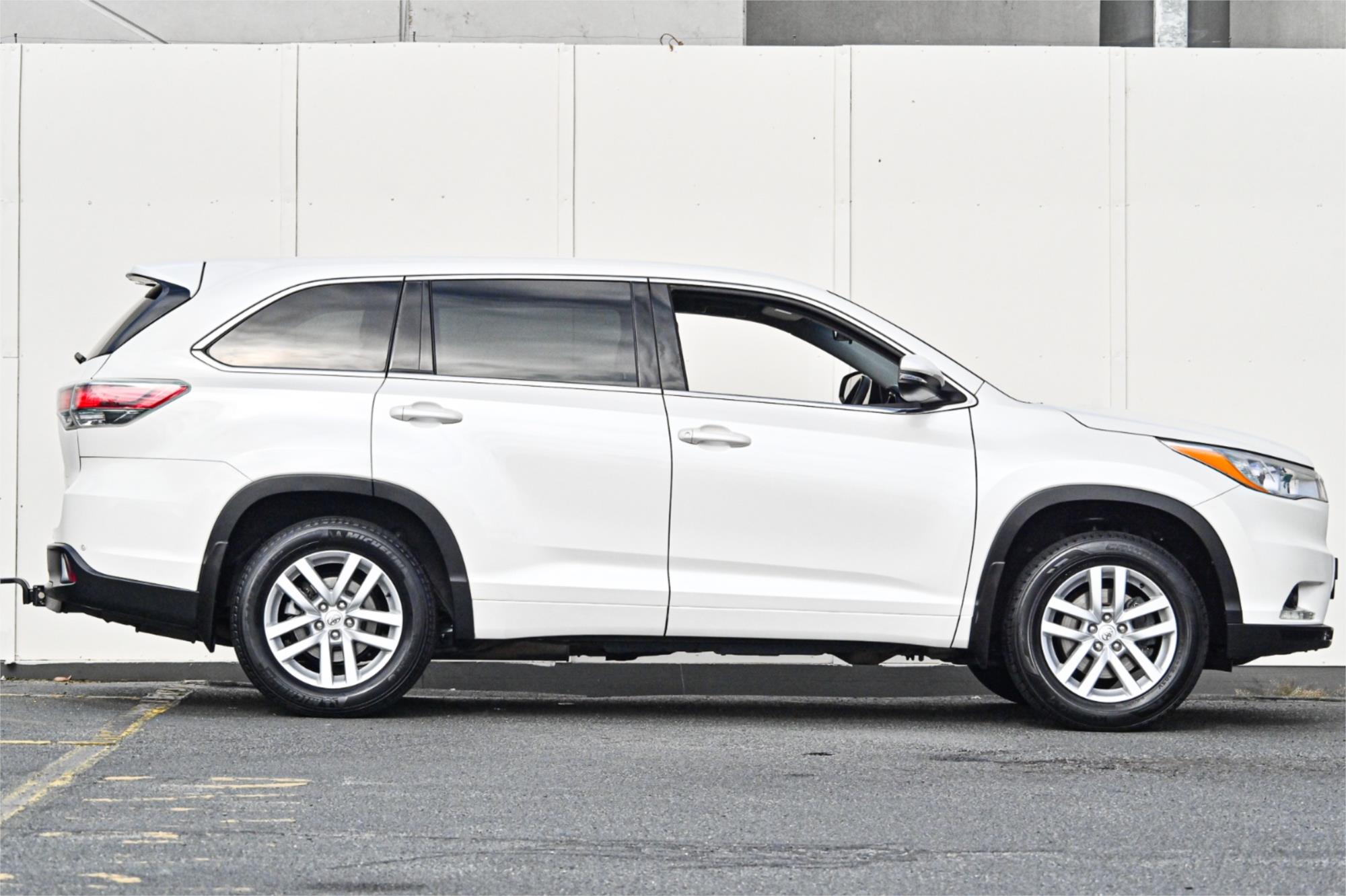 2014 TOYOTA KLUGER GSU50R GRANDE (4x2) 6 SP AUTOMATIC 4D WAGON