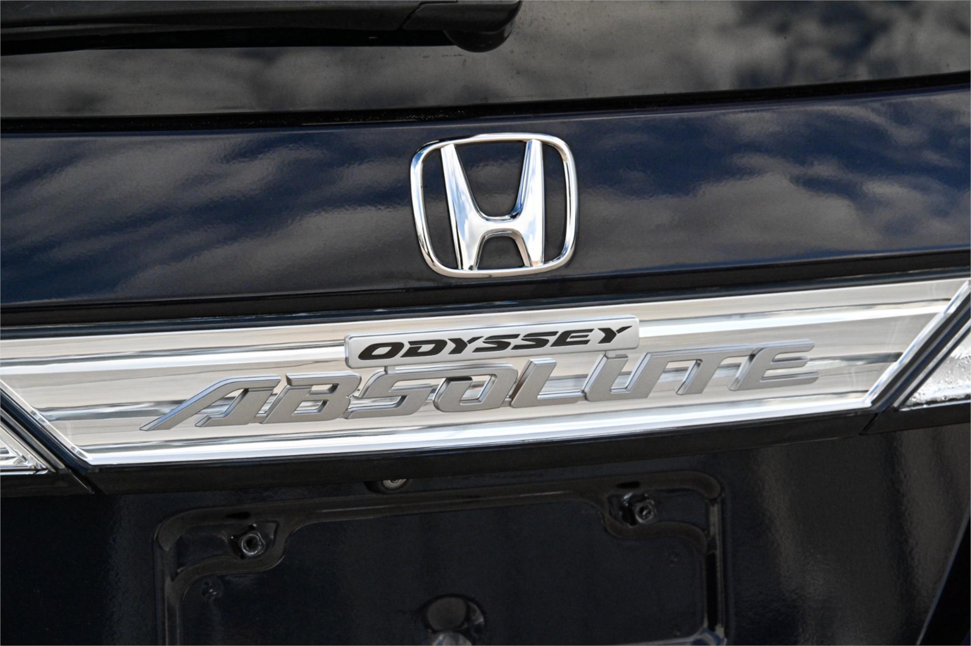 2017 HONDA ODYSSEY RC (HYBRID) CONTINUOUS VARIABLE