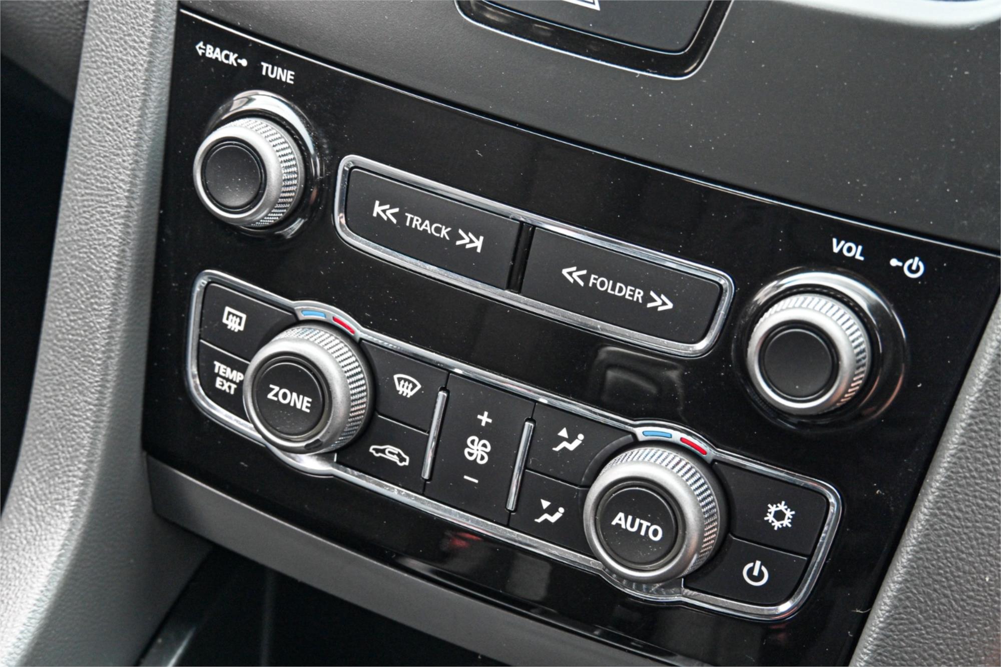 2011 HOLDEN COMMODORE VE II MY12 SV6 6 SP AUTOMATIC 4D SPORTWAGON