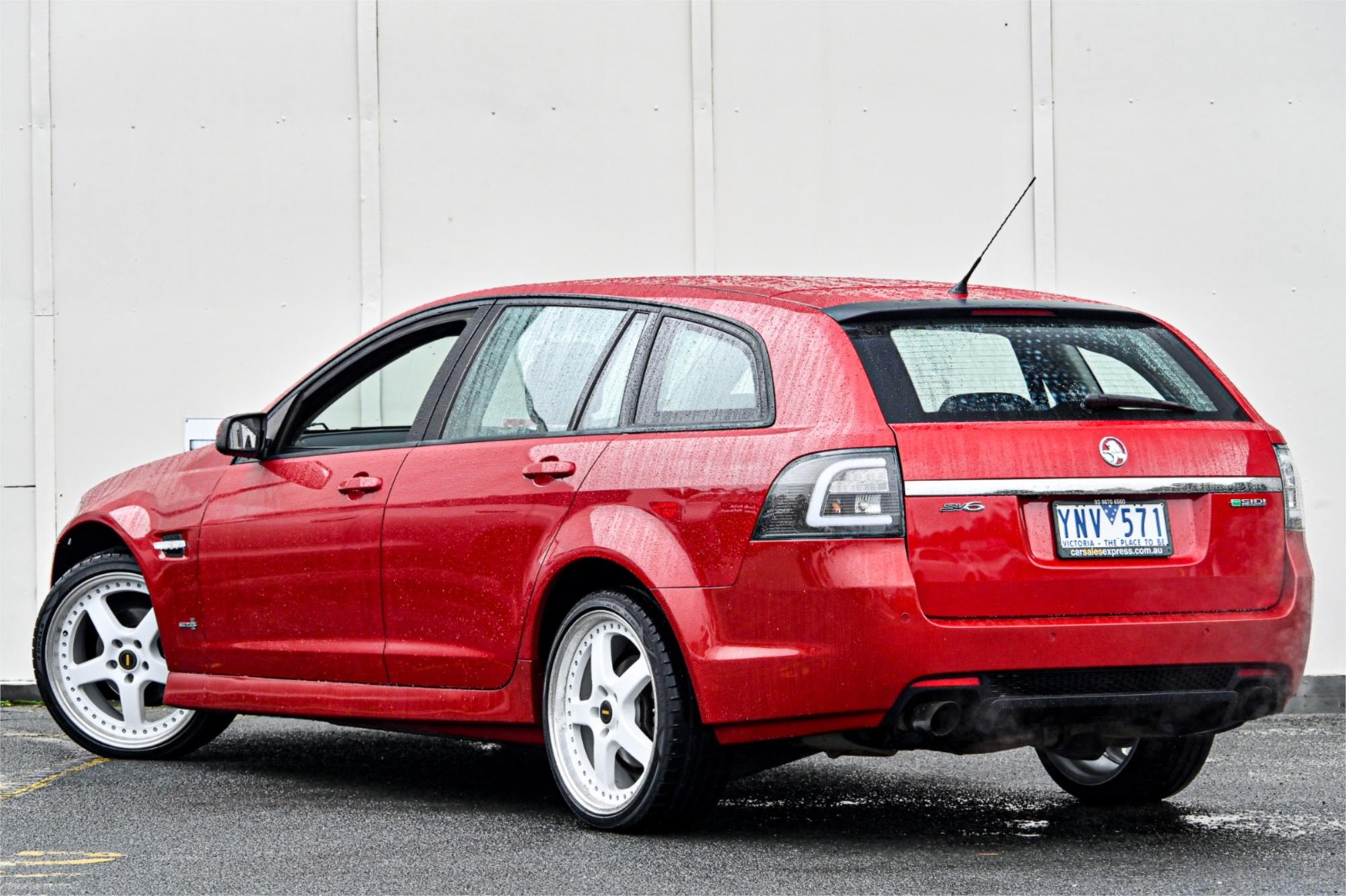 2011 HOLDEN COMMODORE VE II MY12 SV6 6 SP AUTOMATIC 4D SPORTWAGON