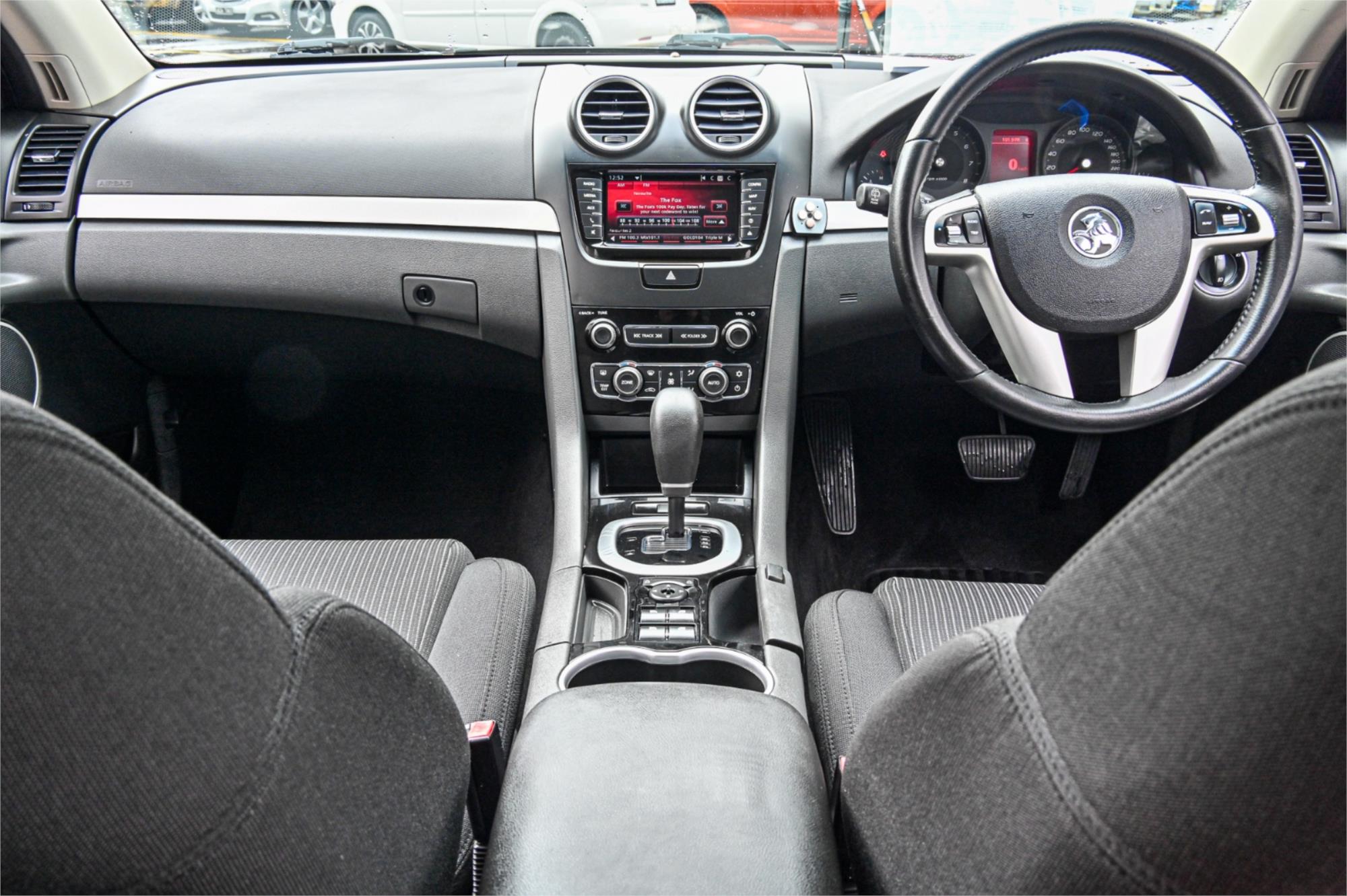 2011 HOLDEN COMMODORE VE II MY12 SV6 6 SP AUTOMATIC 4D SPORTWAGON