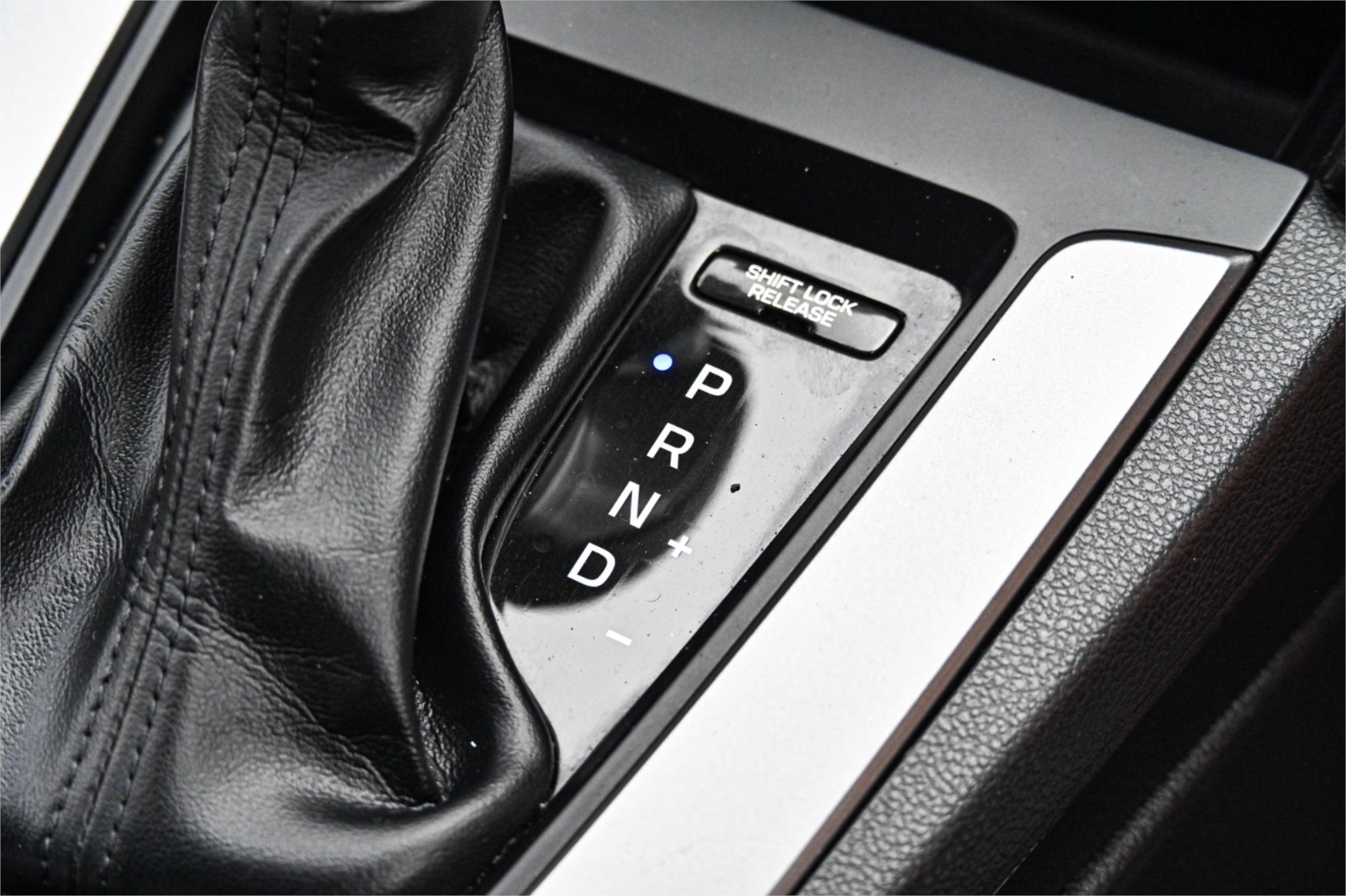 2015 HYUNDAI ELANTRA MD SERIES 2 (MD3) ACTIVE 6 SP AUTOMATIC 4D SEDAN