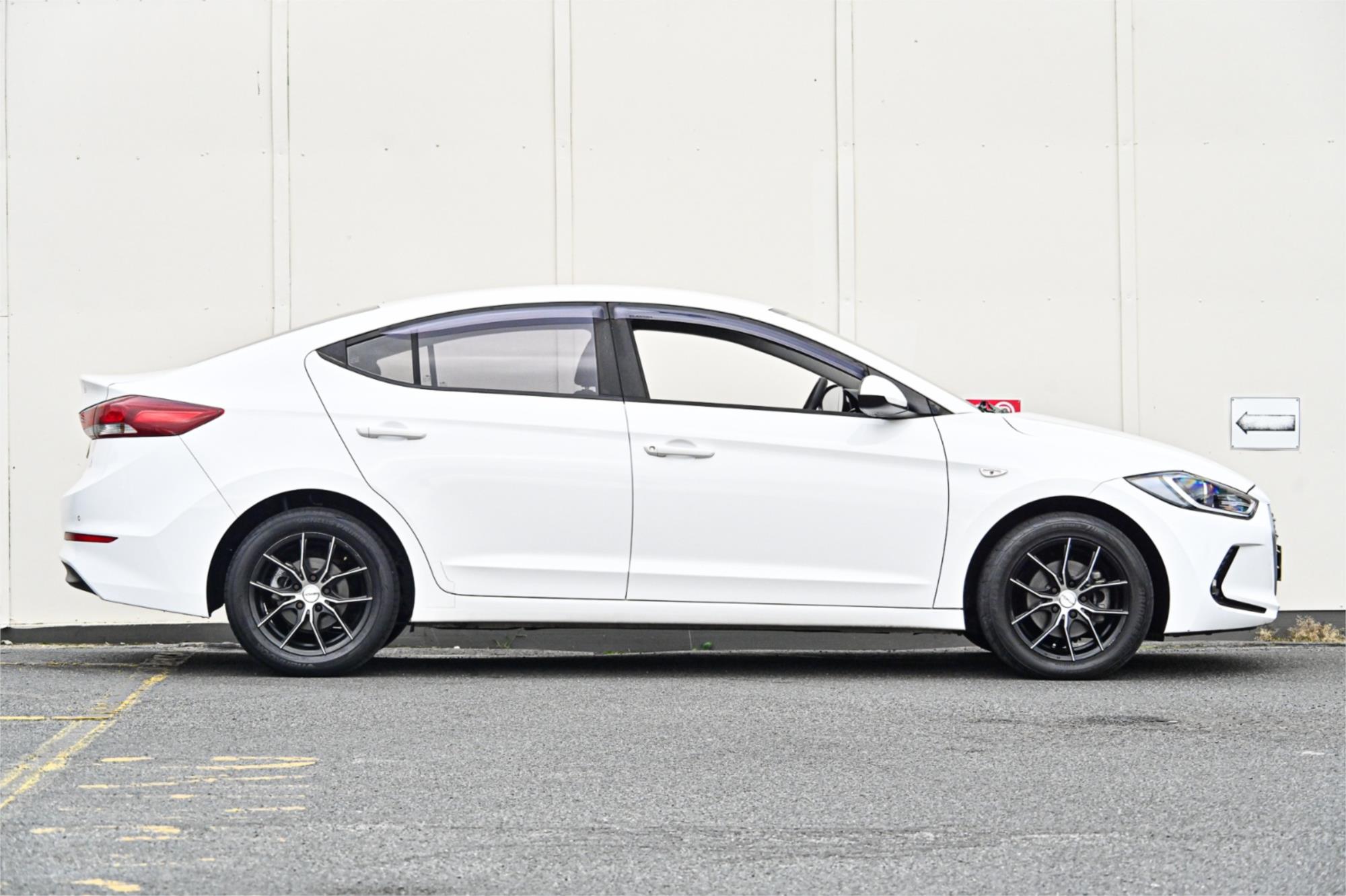2015 HYUNDAI ELANTRA MD SERIES 2 (MD3) ACTIVE 6 SP AUTOMATIC 4D SEDAN