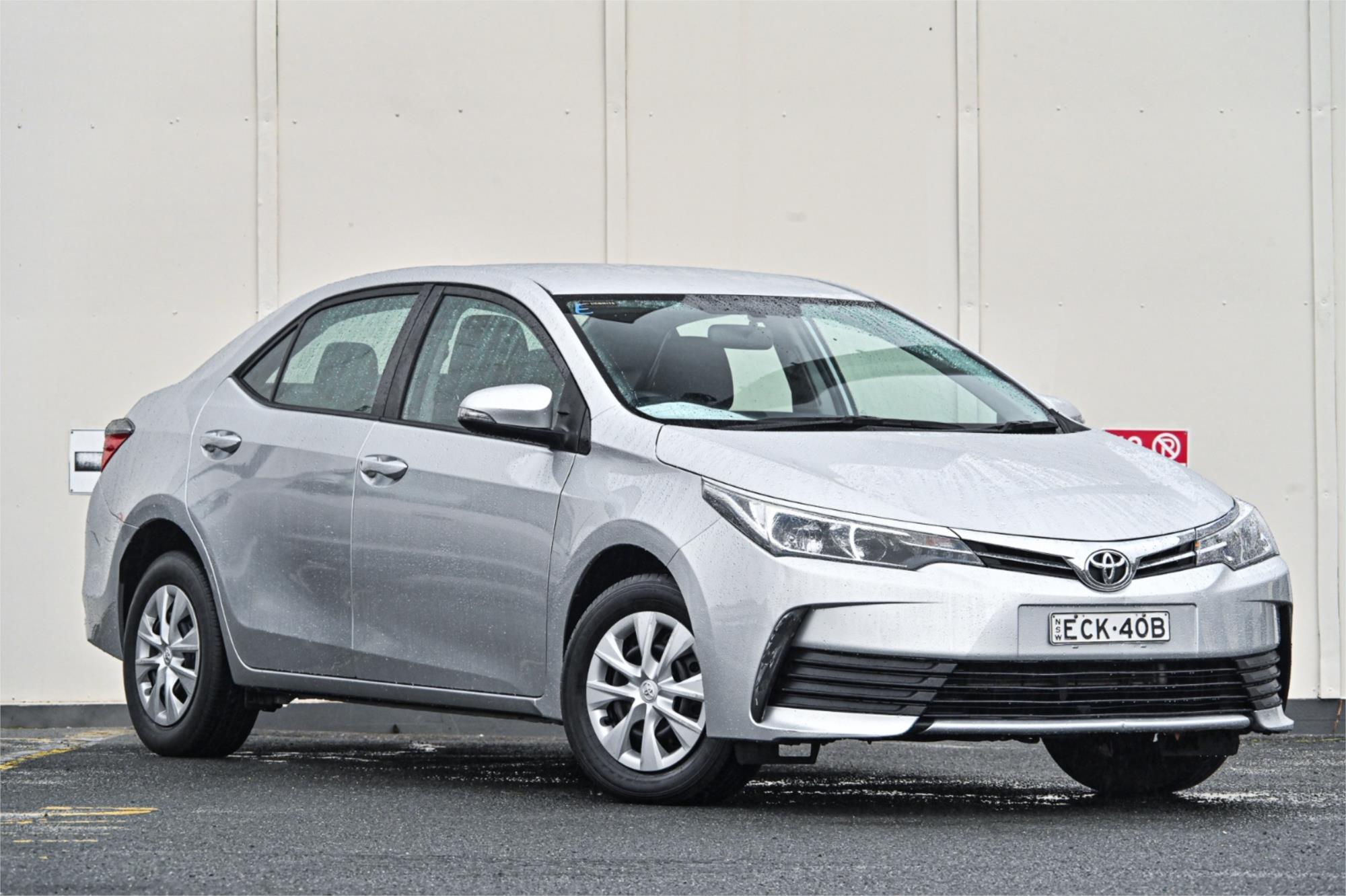 2017 TOYOTA COROLLA ZRE172R ASCENT CVT AUTO 7 SP SEQUENTIAL 4D SEDAN