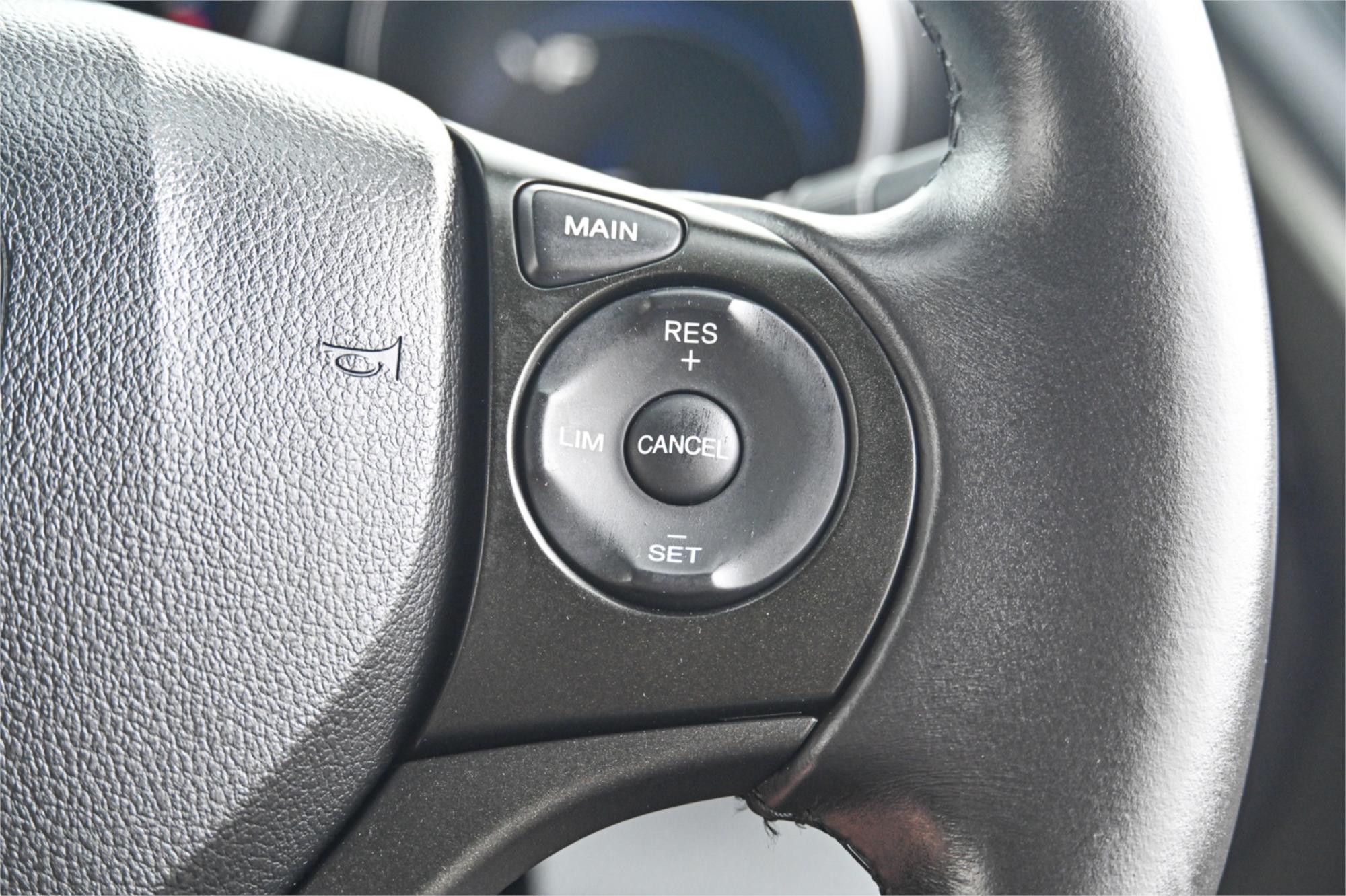 2013 HONDA CIVIC FK MY13 VTi-L 5 SP AUTOMATIC 5D HATCHBACK