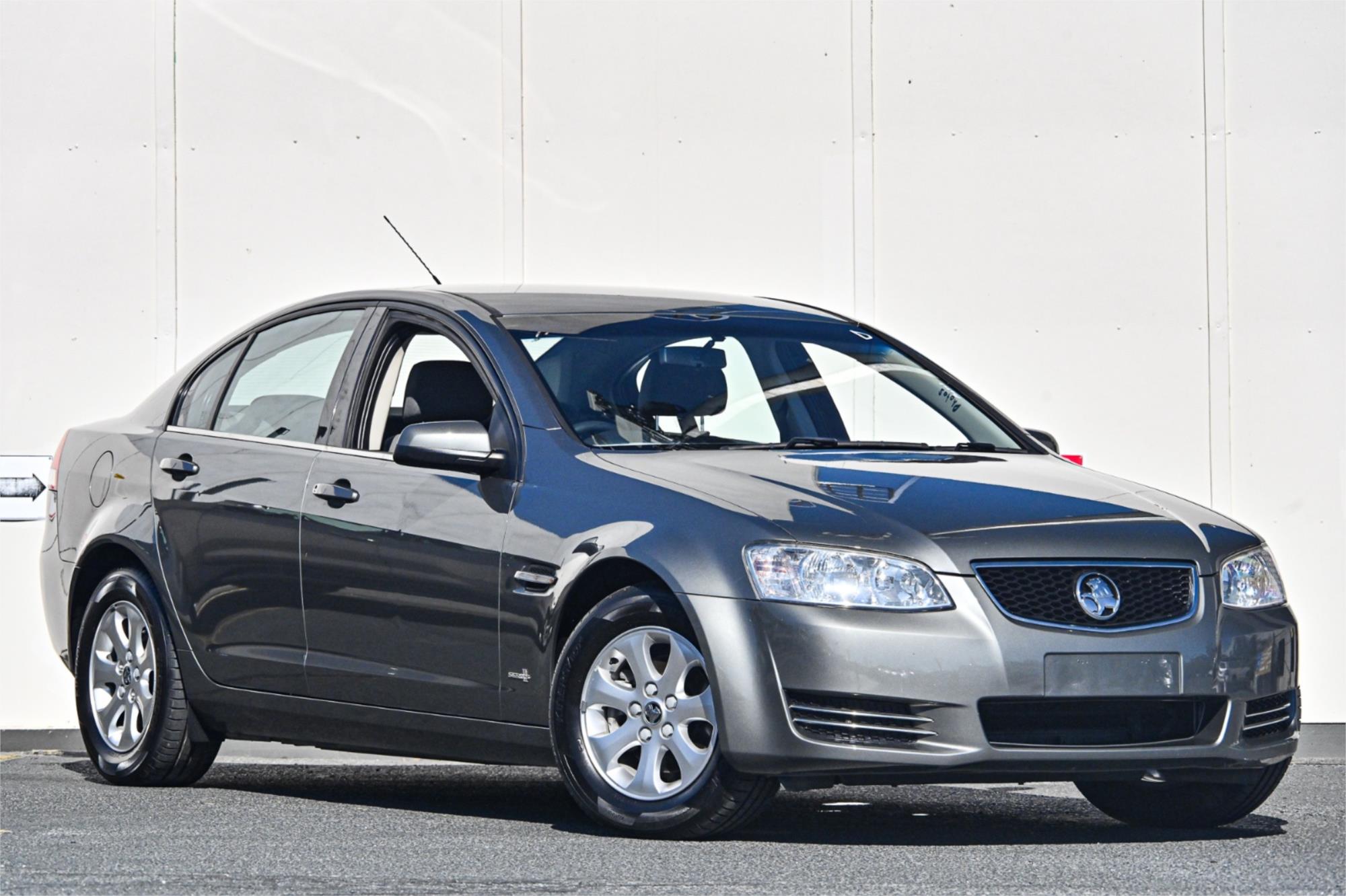 2012 HOLDEN COMMODORE VE II MY12 OMEGA 6 SP AUTOMATIC 4D SEDAN