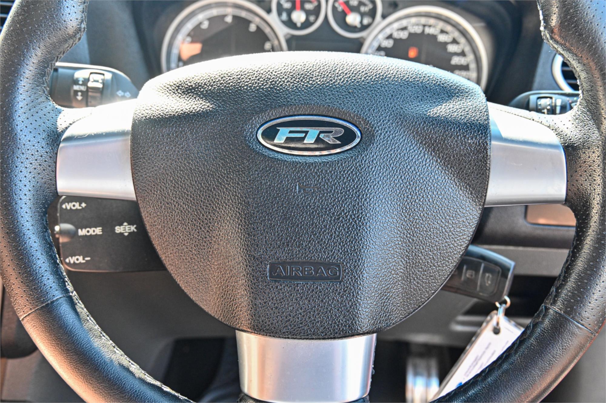 2007 FORD FOCUS LT XR5 TURBO 6 SP MANUAL 5D HATCHBACK