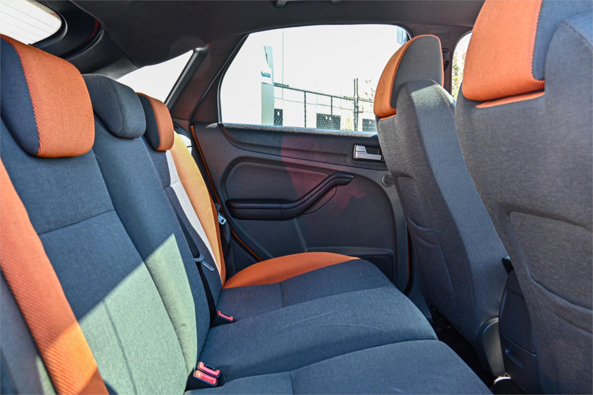2007 FORD FOCUS LT XR5 TURBO 6 SP MANUAL 5D HATCHBACK